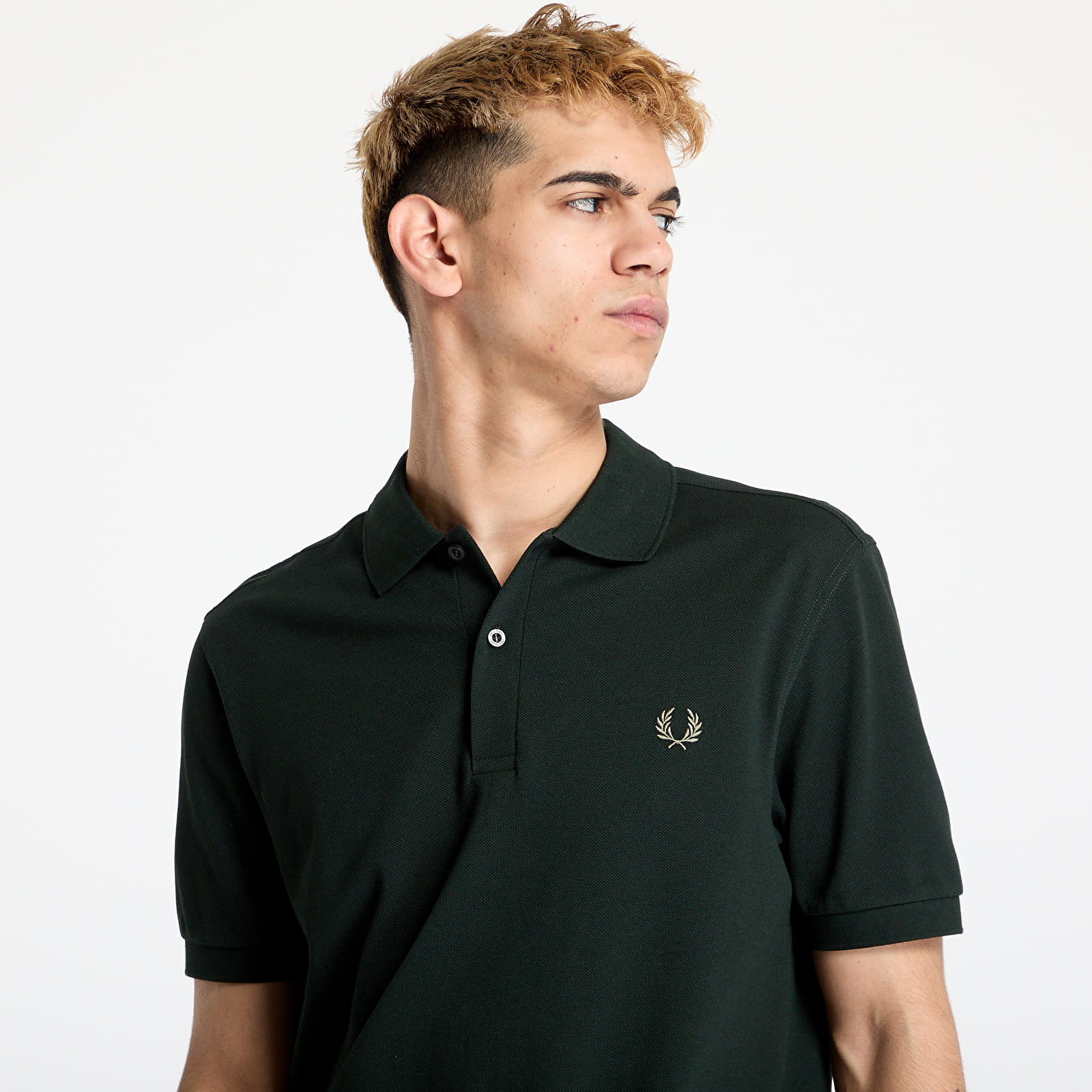 T-skjorter for menn FRED PERRY The Fred Perry Shirt Night Green/ Olive Mint