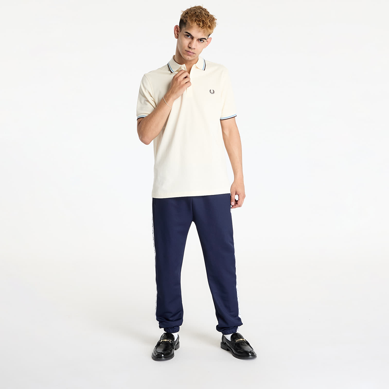 Men's T-shirts FRED PERRY Twin Tipped Fred Perry Shirt Ecru/ Sftbl/ Brick