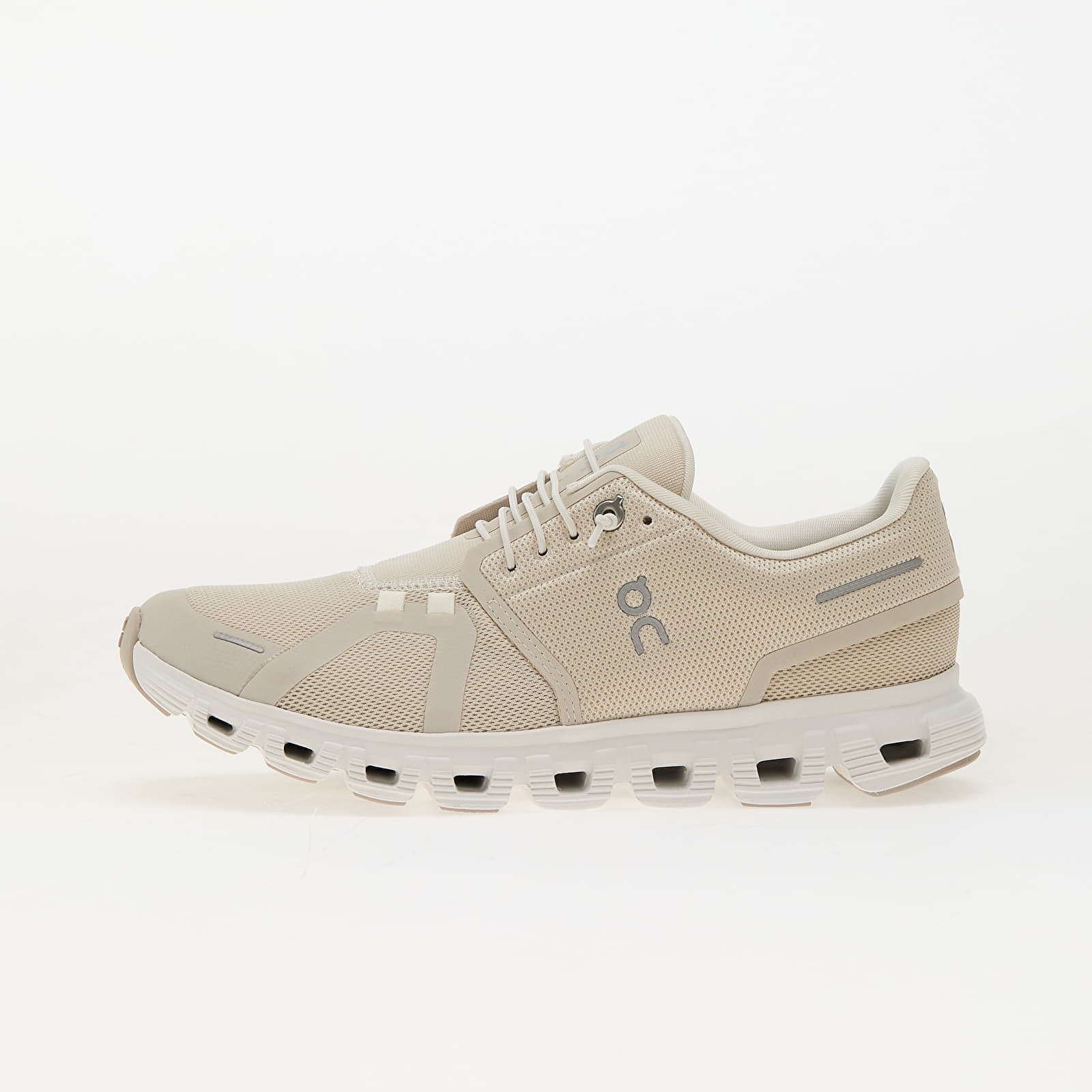 Sneakers On W Cloud 6 Pearl/ White EUR 41