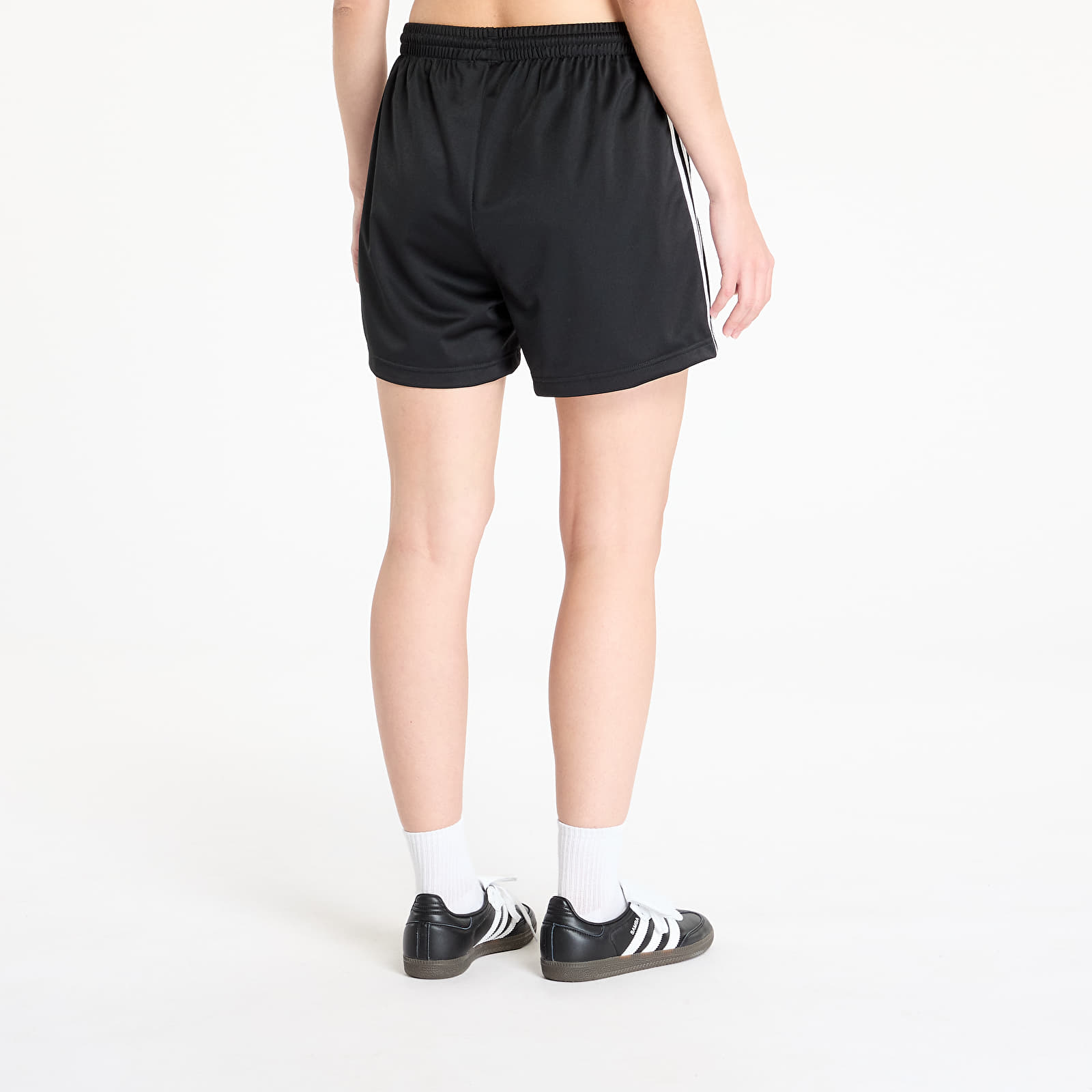 Naiste lühikesed püksid adidas Firebird Short Black