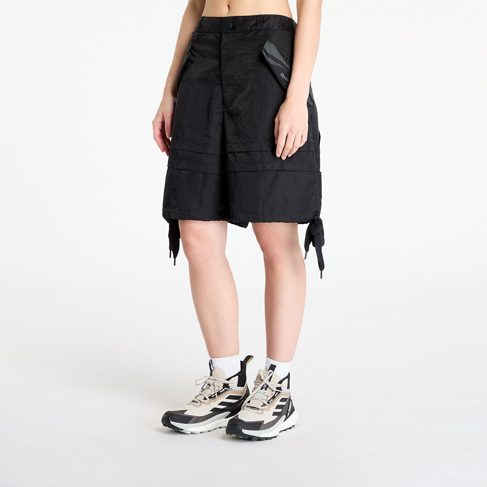 Pantaloncini da uomo Reebok Carpenter Short UNISEX Washed Black
