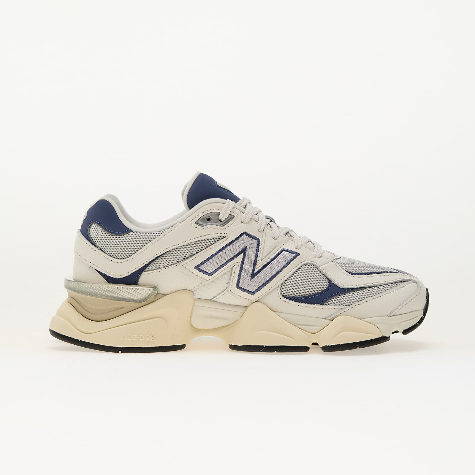 Men's sneakers and shoes New Balance 9060 Sea Salt