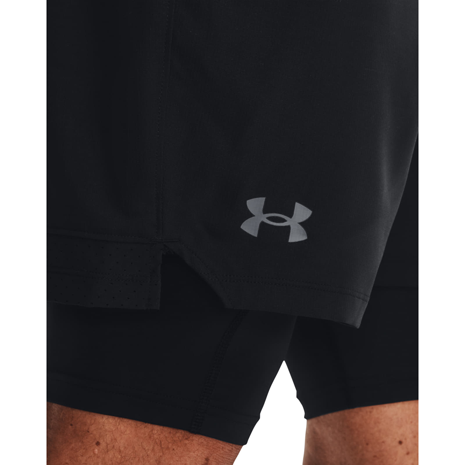 Shorts für Männer Under Armour Vanish Woven 2in1 Sts Black/ Black/ Pitch Gray