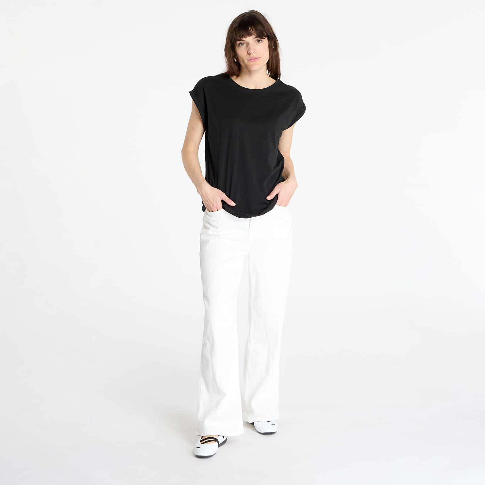 majice kratkih rukava Urban Classics Ladies Extended Shoulder Tee Black