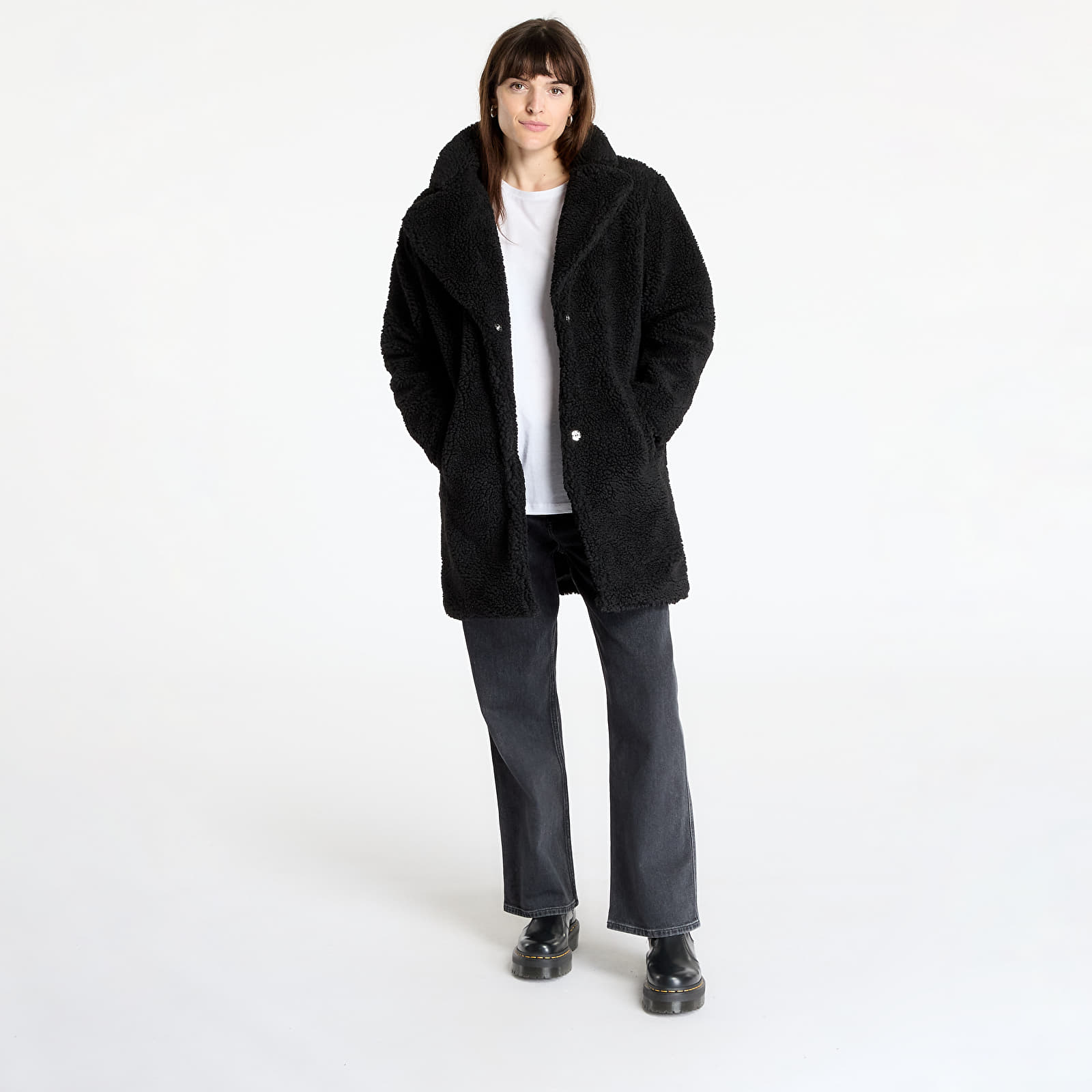 Bundy Urban Classics Ladies Oversized Sherpa Coat Black