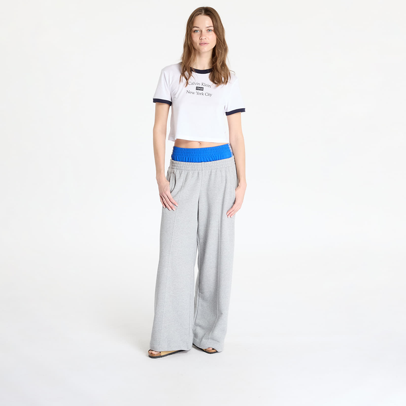 Naiste T-särgid Calvin Klein Jeans Drapey Jersey Crop Brilliant White/ Baritone Blue