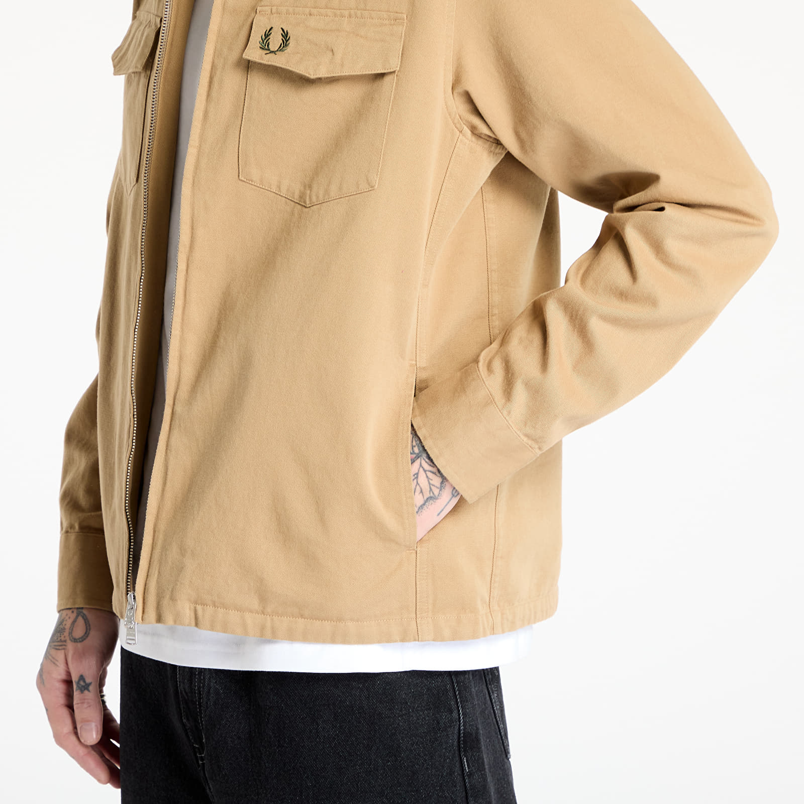 Camisas para hombre FRED PERRY Twill Zip-Through Overshirt Warm Stone