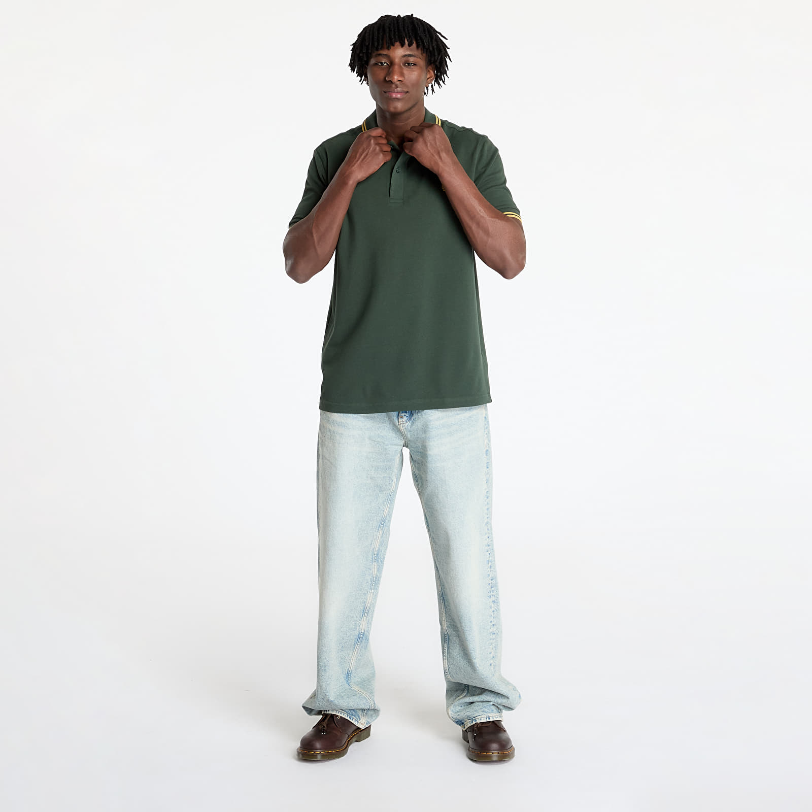Herren-T-Shirts FRED PERRY Twin Tipped Shirt Crt Grn/ Hnycmb