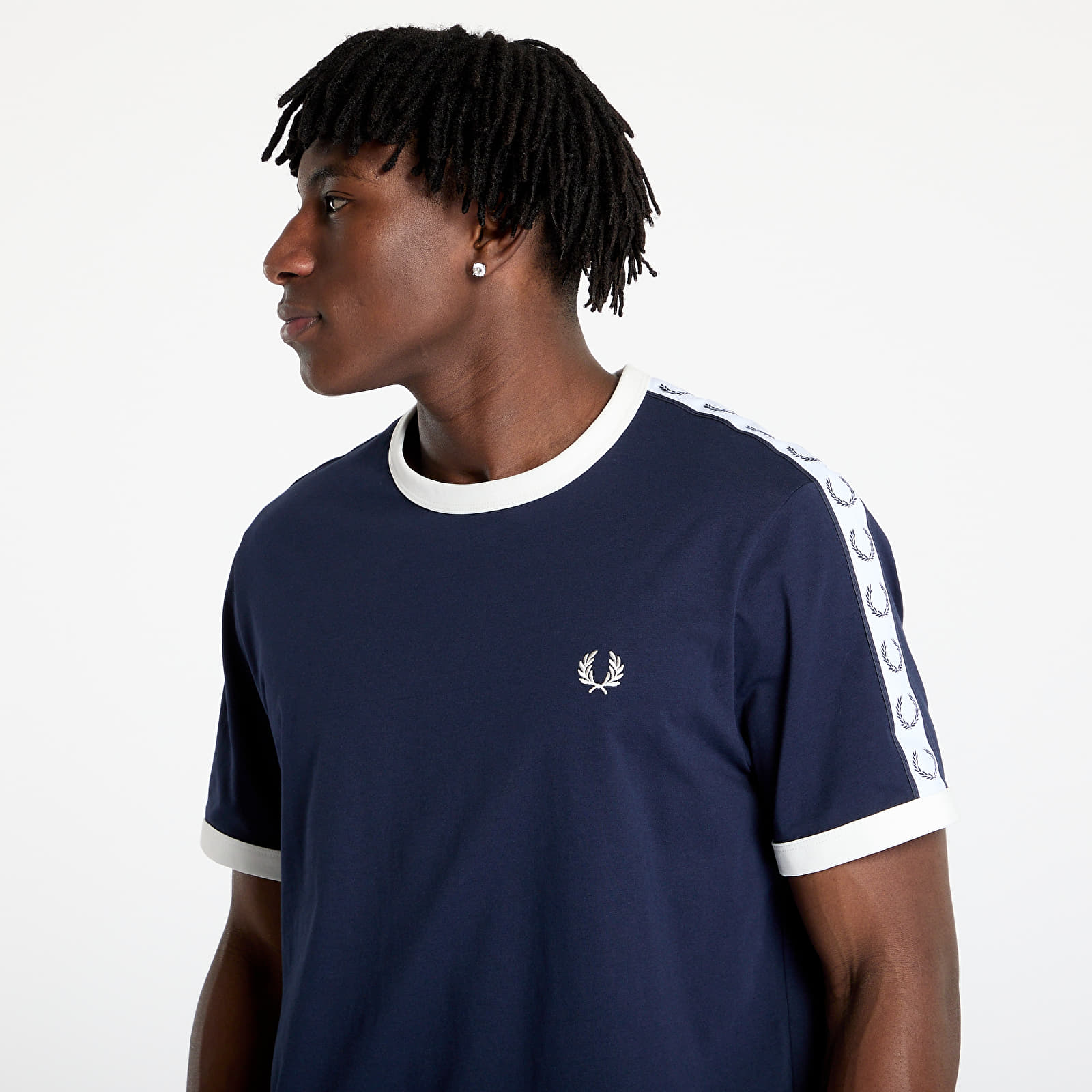 Moške majice FRED PERRY Taped Ringer T-Shirt Carbon Blue
