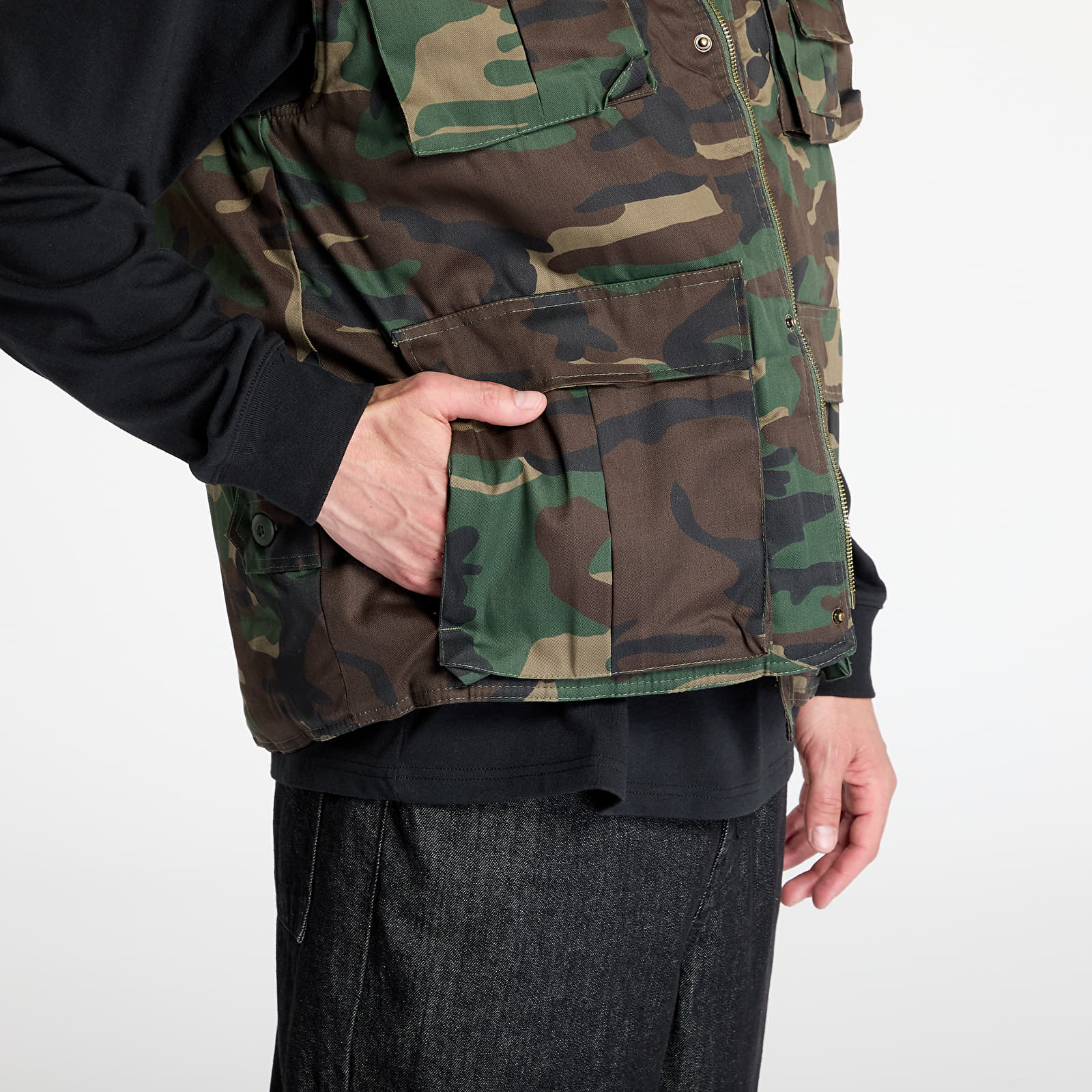 Westen Urban Classics Ranger Vest Green Camo