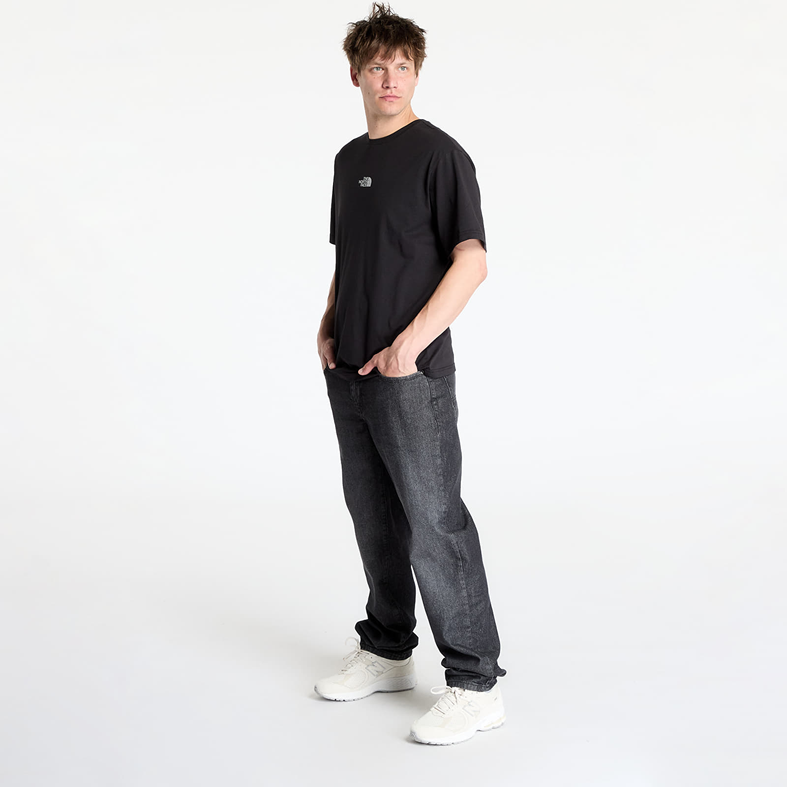 Trička The North Face UNISEX Ss Never Stop Relaxed Tee TNF Black