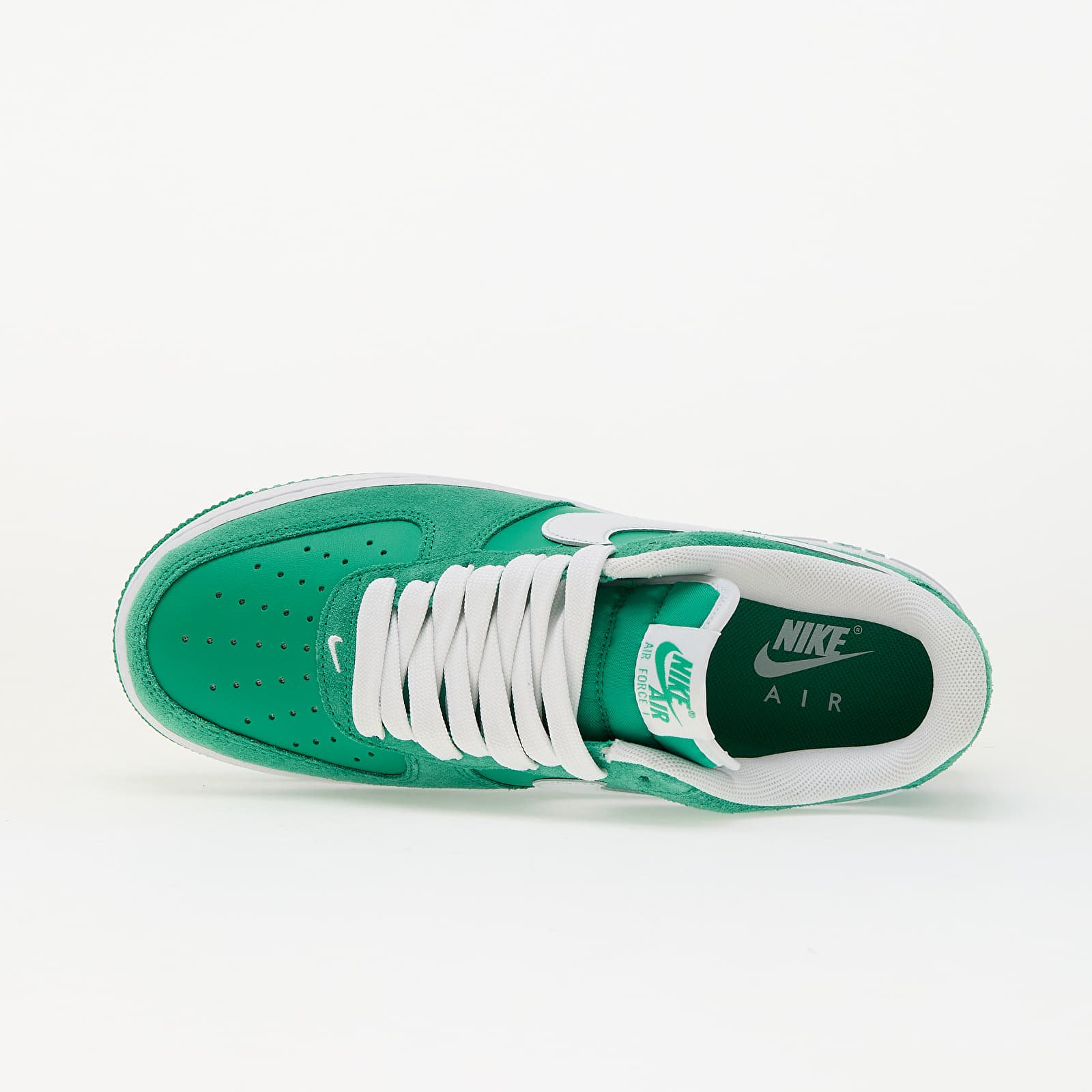 Zapatillas y zapatos de hombre Nike Air Force 1 '07 Lv8 Stadium Green/ White-Stadium Green