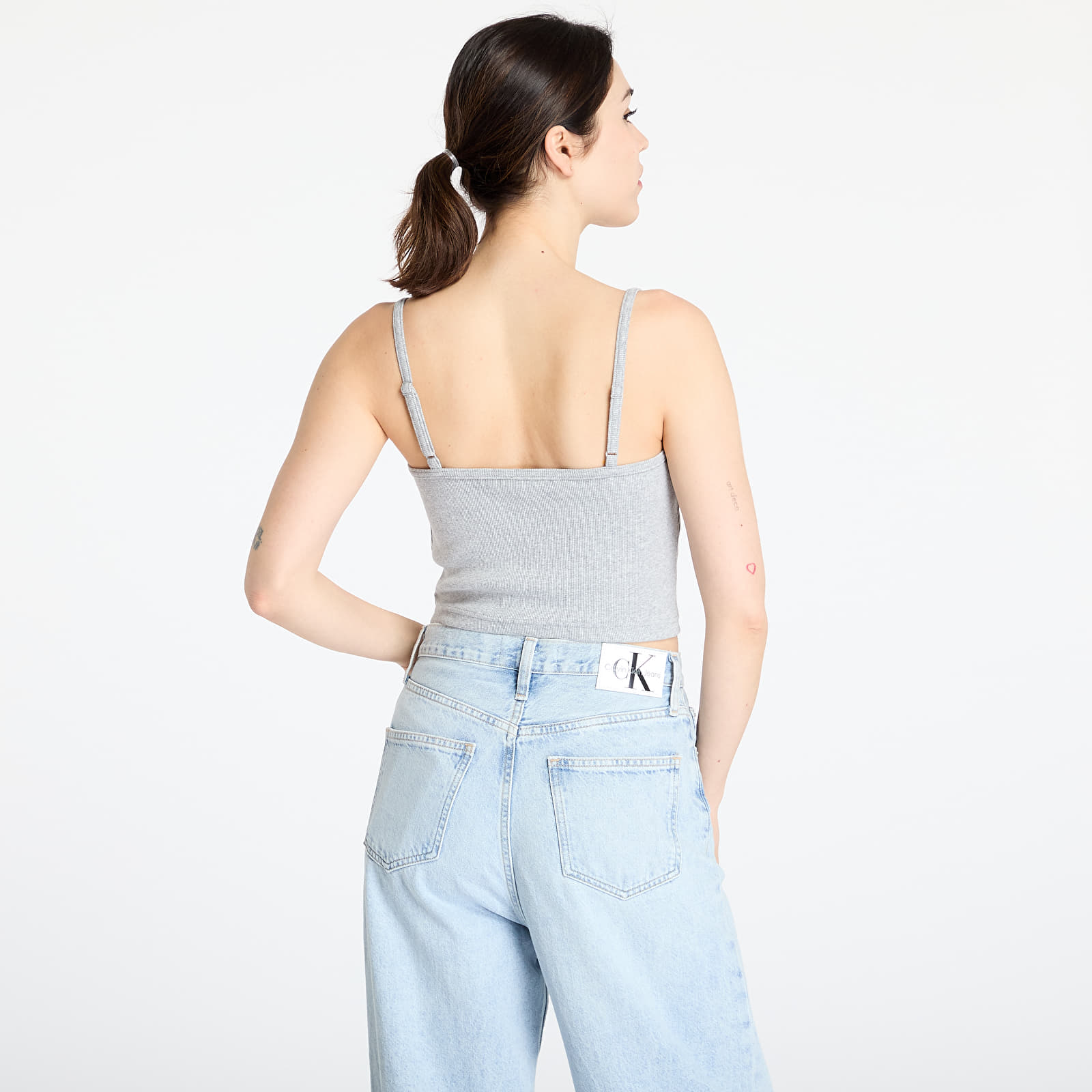 Moteriški marškinėliai Calvin Klein Jeans  Woven Label Rib Crop Gray