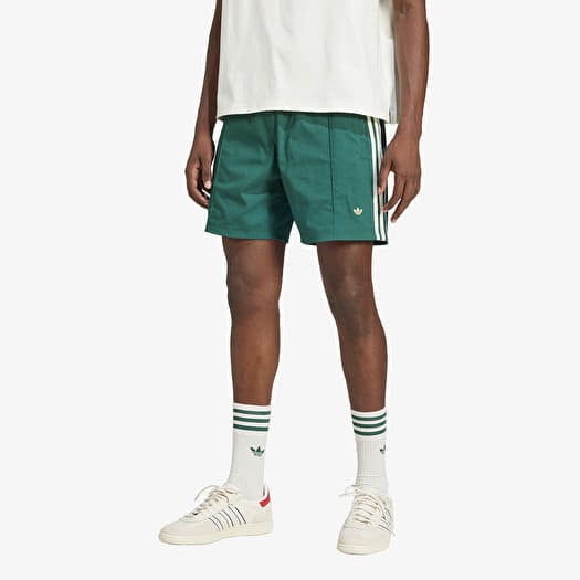 Pantaloni scurți adidas Premium Short Green/ Collegiate Green