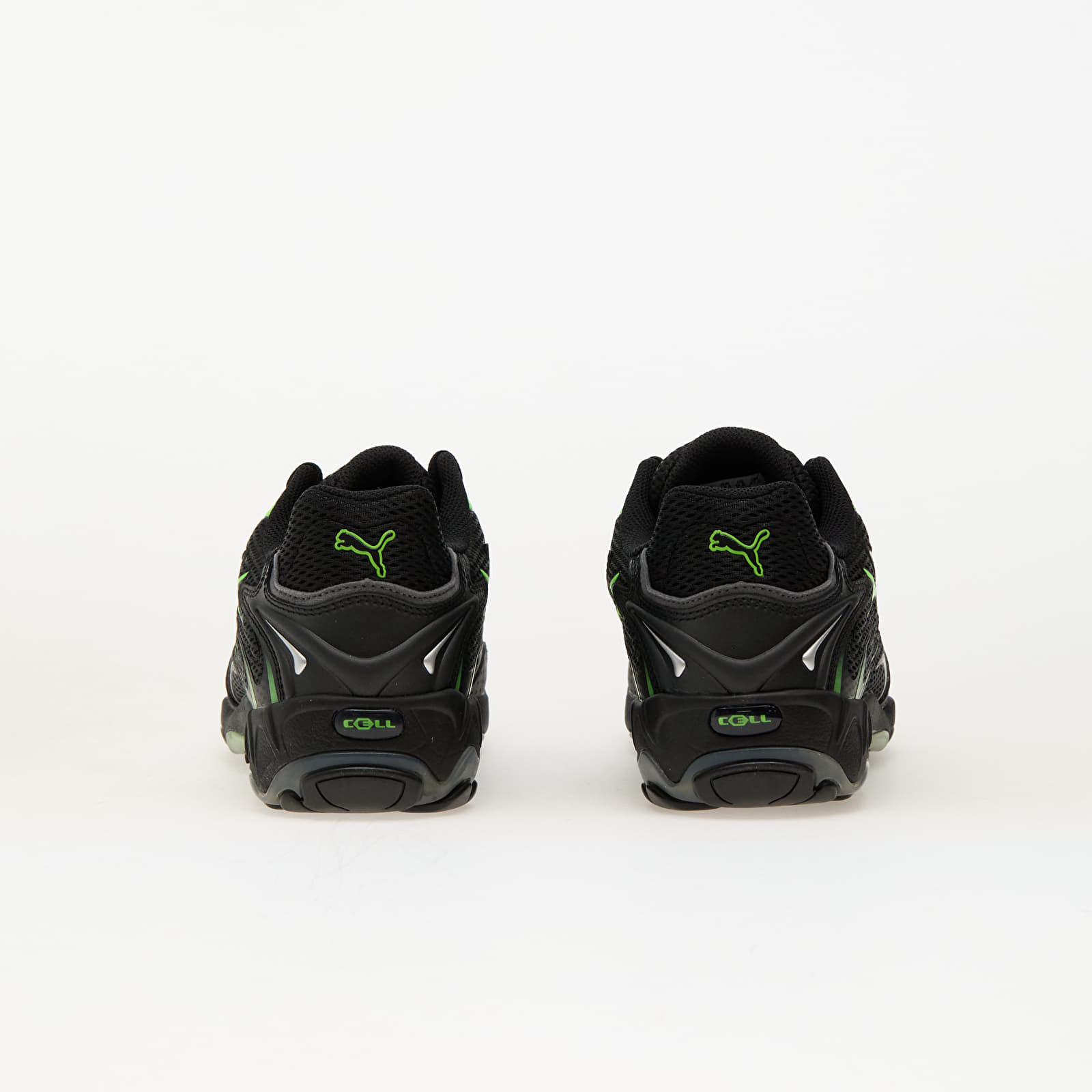 Men's sneakers and shoes Puma Inhale Puma Black-Green Glare