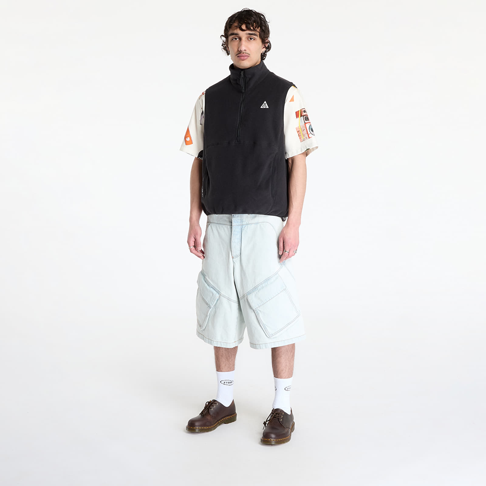 Men's vests Nike ACG "Wolf Tree" Vest Black/ Anthracite/ Summit White