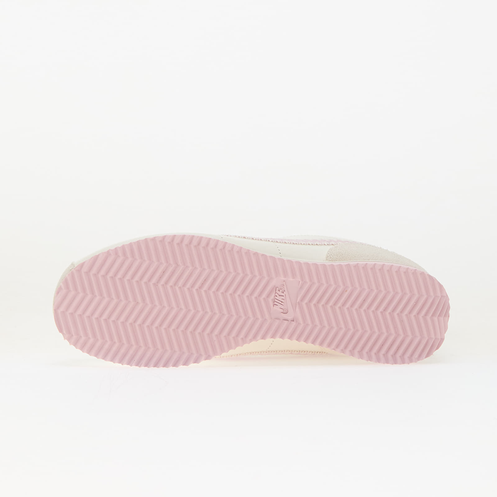 Naiste tossud ja kingad Nike W Cortez Sail/ Pink Foam-Sail-College Grey