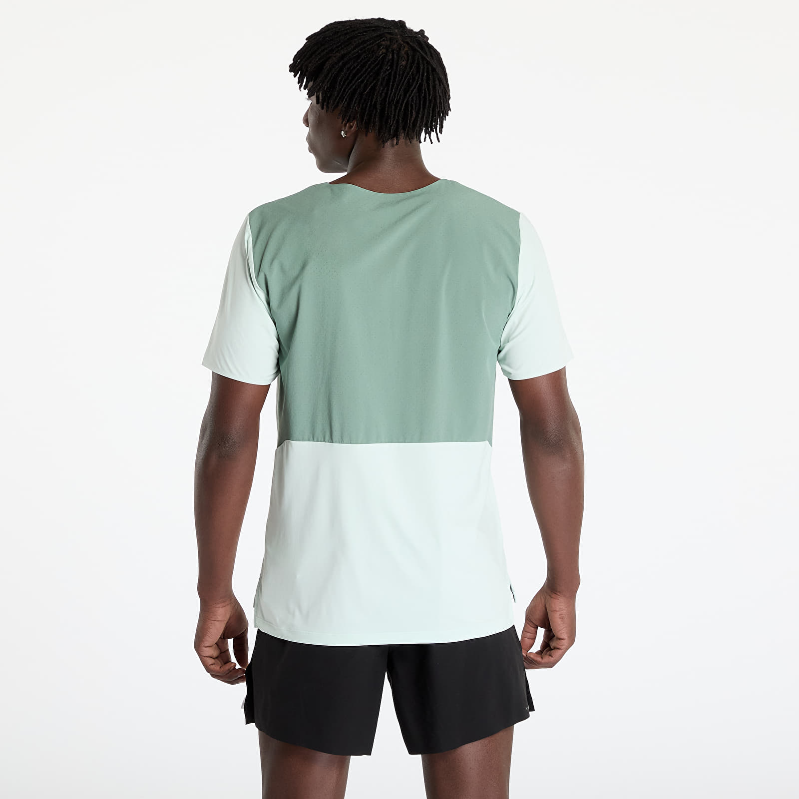 Meeste T-särgid New Balance Race Day T-Shirt Clay Ash