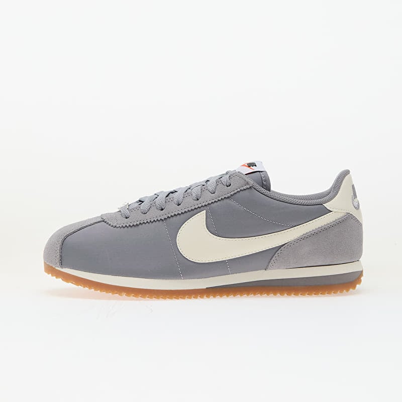 Nike W Cortez Textile Cement Grey/ Sail-Gum Light Brown