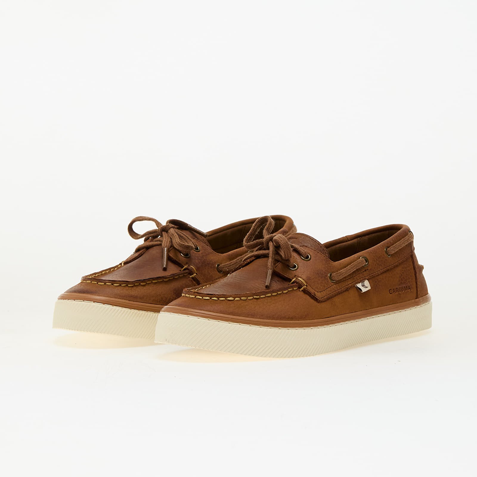 Meeste tossud ja kingad Cariuma M Mare Boat Shoe Mocha
