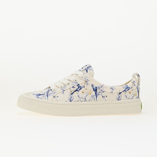 Cariuma W OCA Low White Spectrum