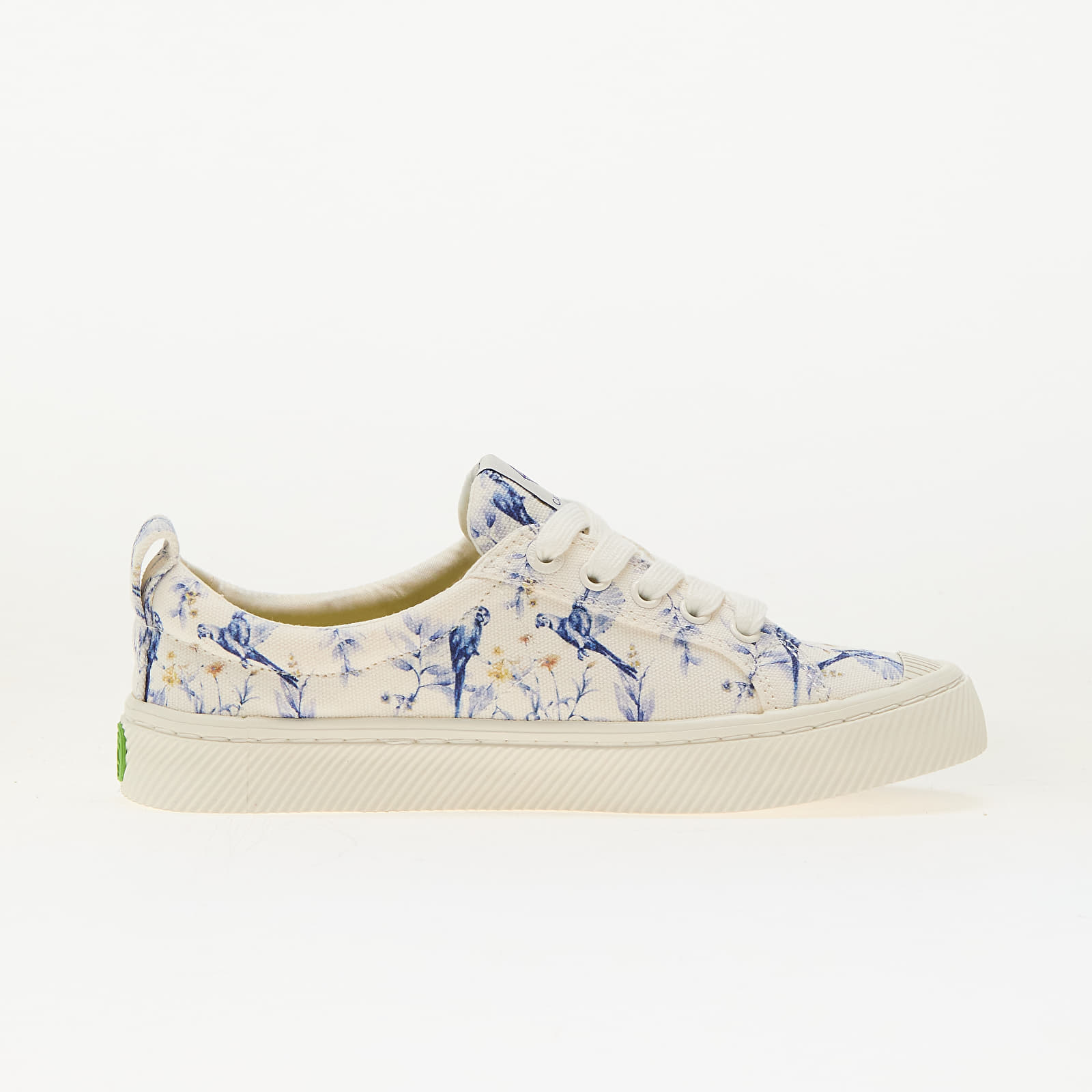 Meeste tossud ja kingad Cariuma M OCA Low White Spectrum