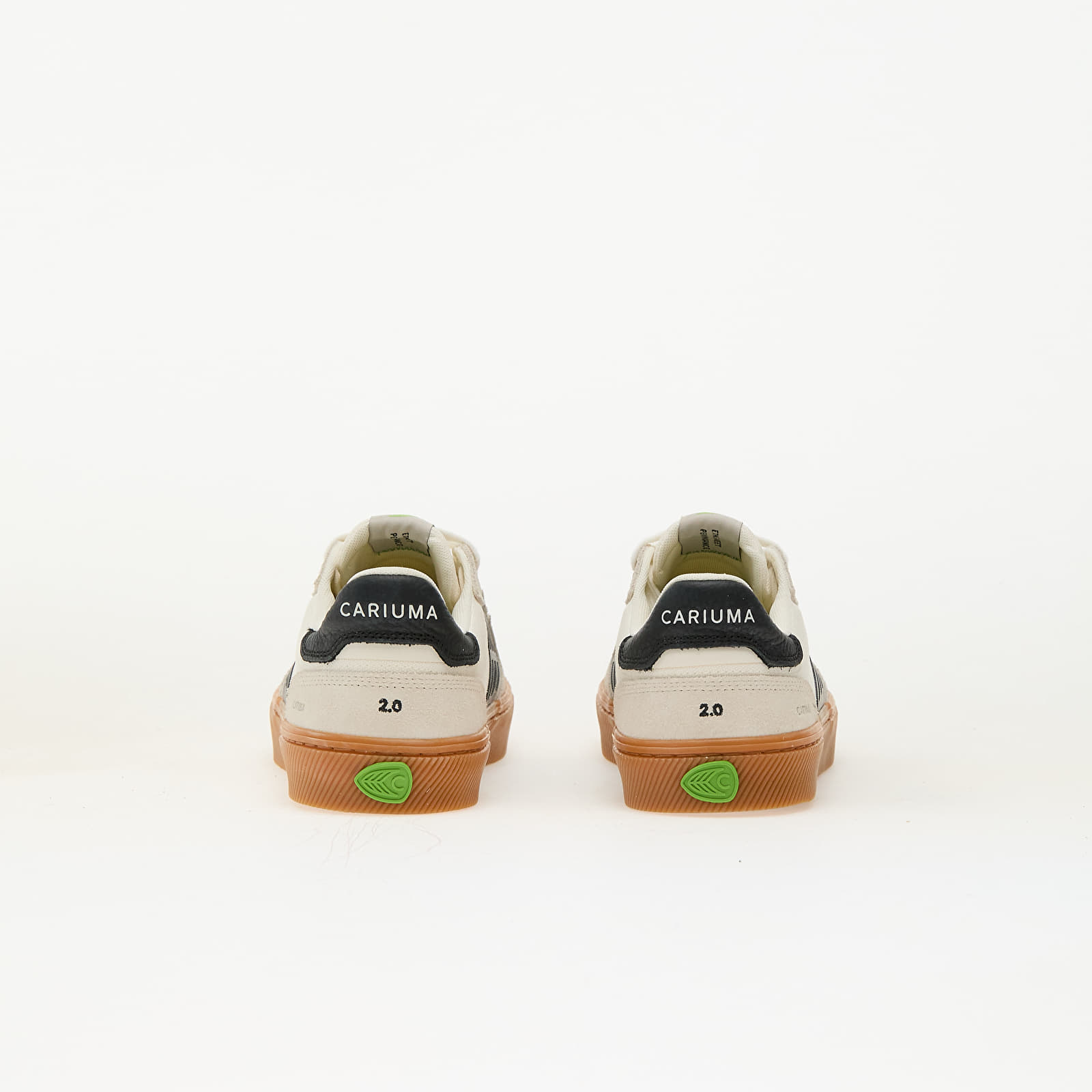 Women's sneakers and shoes Cariuma W Catiba Pro 2.0 Gum Off-White Smoke/ Black