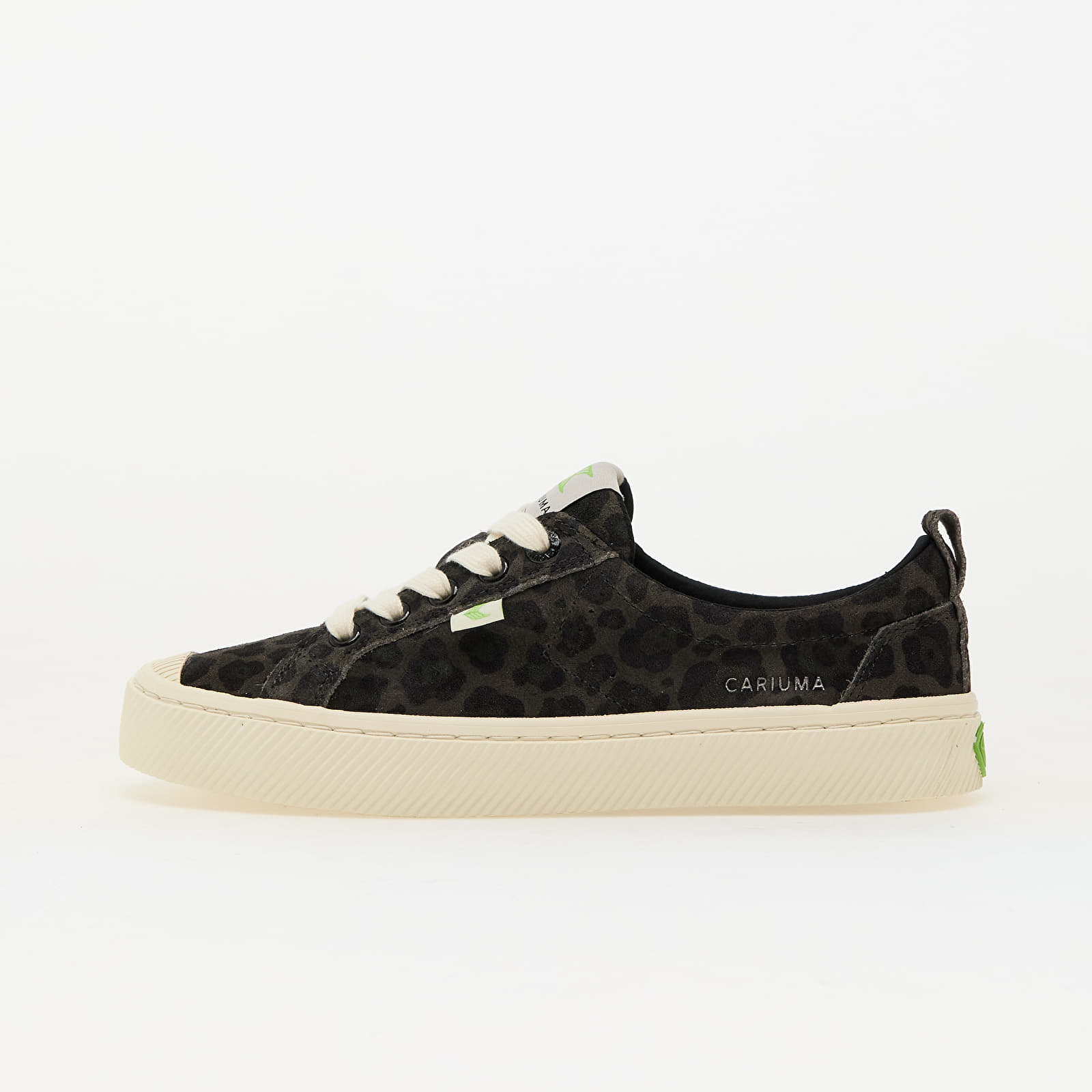 Sneakers und Schuhe für Frauen Cariuma W OCA Low Black Jaguar Print