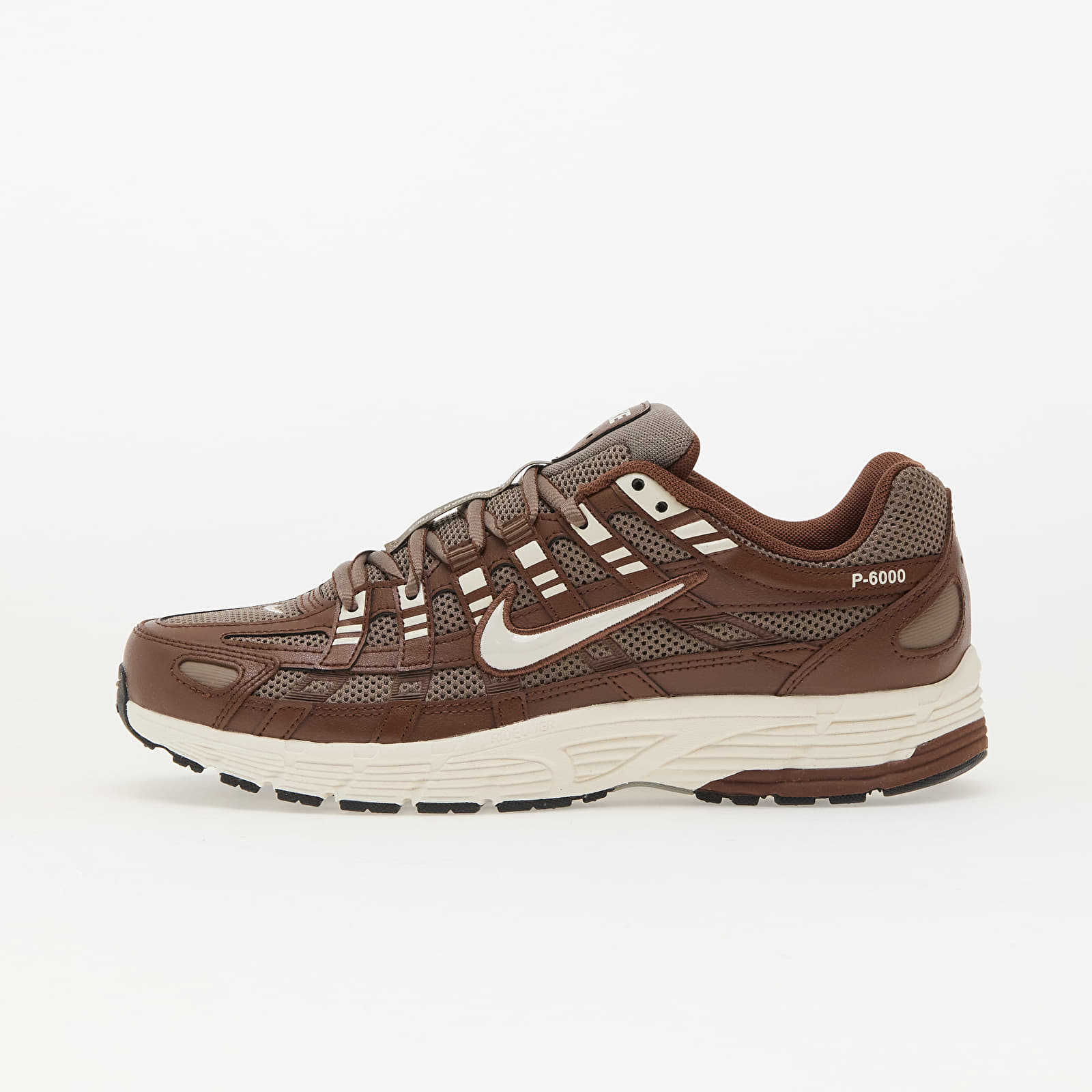 Sneakers und Schuhe für Frauen Nike W P-6000 Fauna Brown/ Soft Pearl-Mink Brown-Black