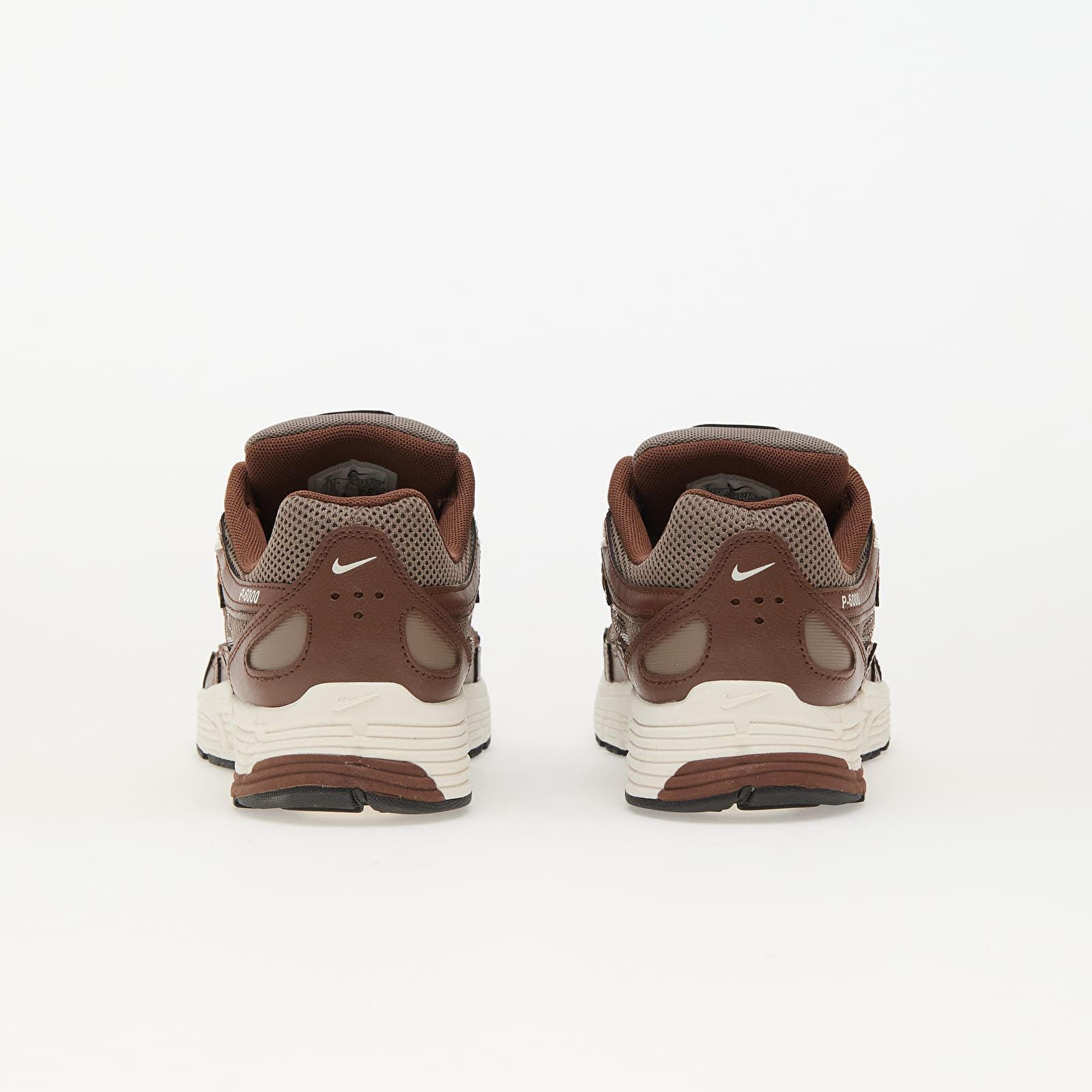 Sneakers und Schuhe für Frauen Nike W P-6000 Fauna Brown/ Soft Pearl-Mink Brown-Black