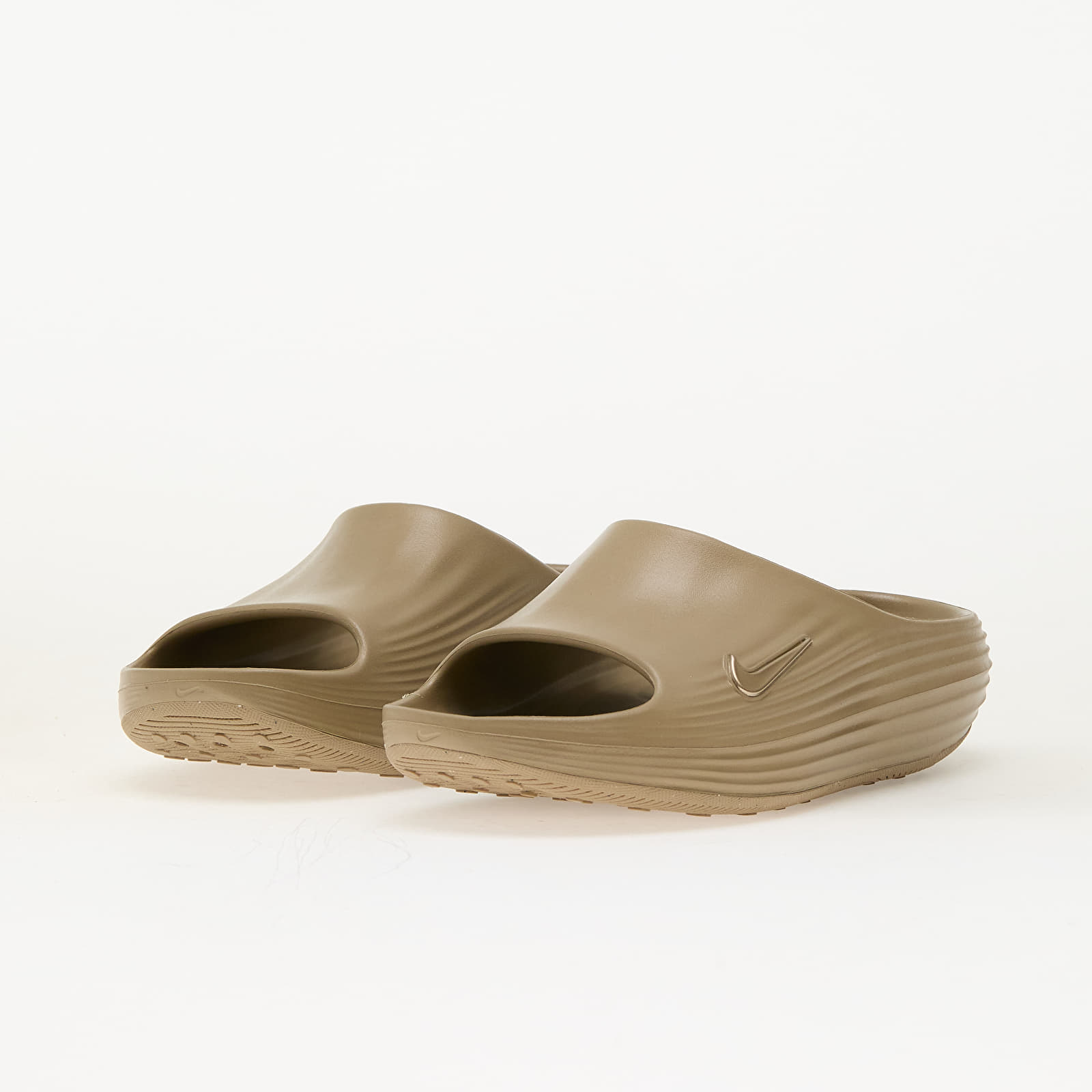 Baskets et chaussures pour hommes Nike Reactx Rejuven8 Khaki/ Khaki-Khaki