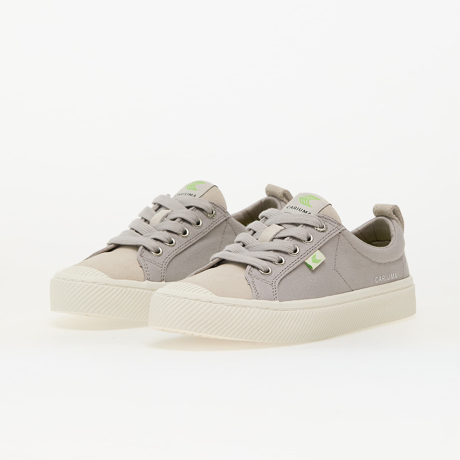 Men's sneakers and shoes Cariuma M OCA Low Light Grey/ Vintage White