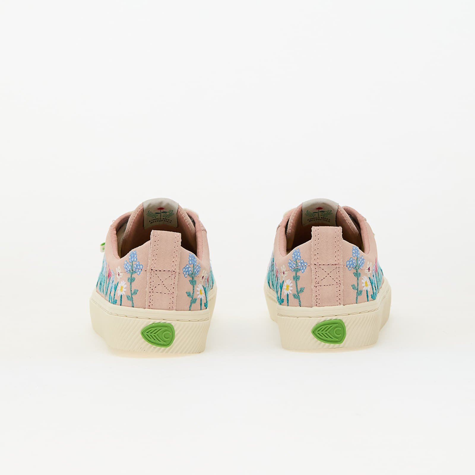 Meeste tossud ja kingad Cariuma M OCA Low Rose Embroidered Flowers