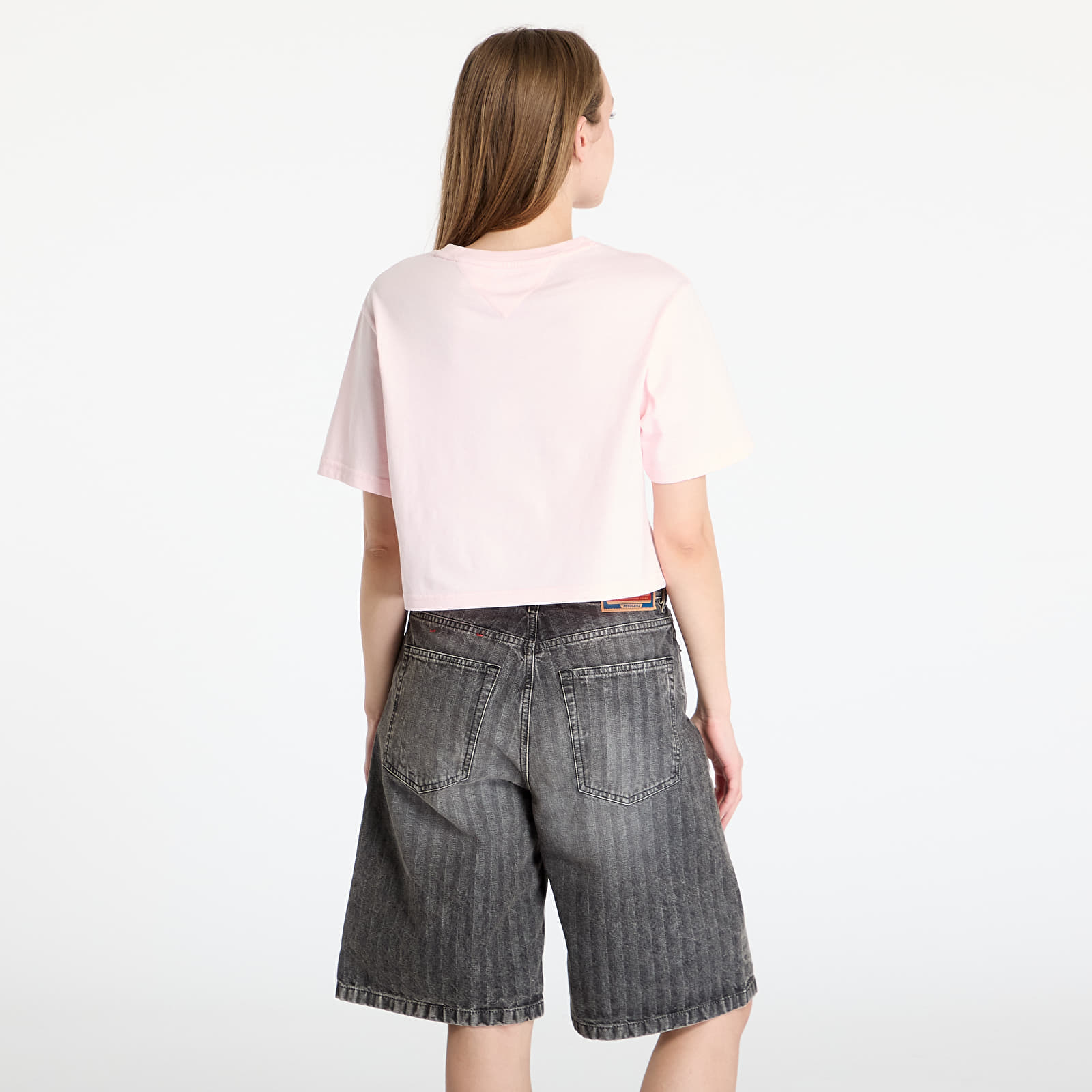 Camisetas de mujer Tommy Jeans Relaxed Tonal Crew T-Shirt Pink