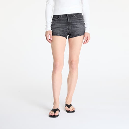 Shortsit GUESS Originals Shorts Gj Heritage W Black