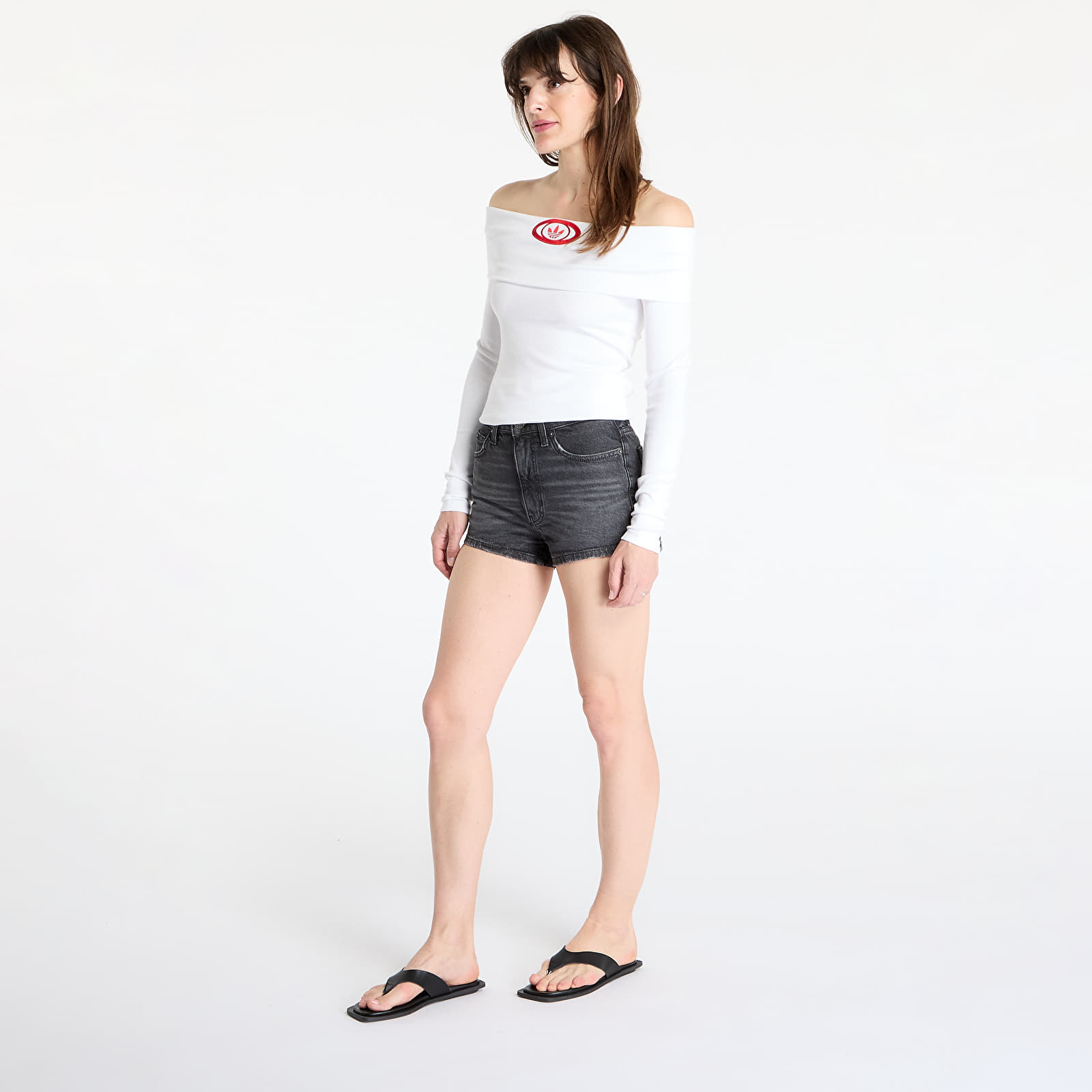 Shortsid GUESS Originals Shorts Gj Heritage W Black