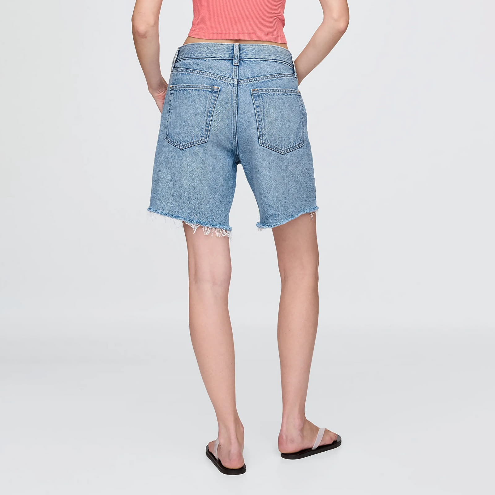 Pantalones cortos de mujer GAP Loose Bermuda Short Crossover Wb Light Indigo