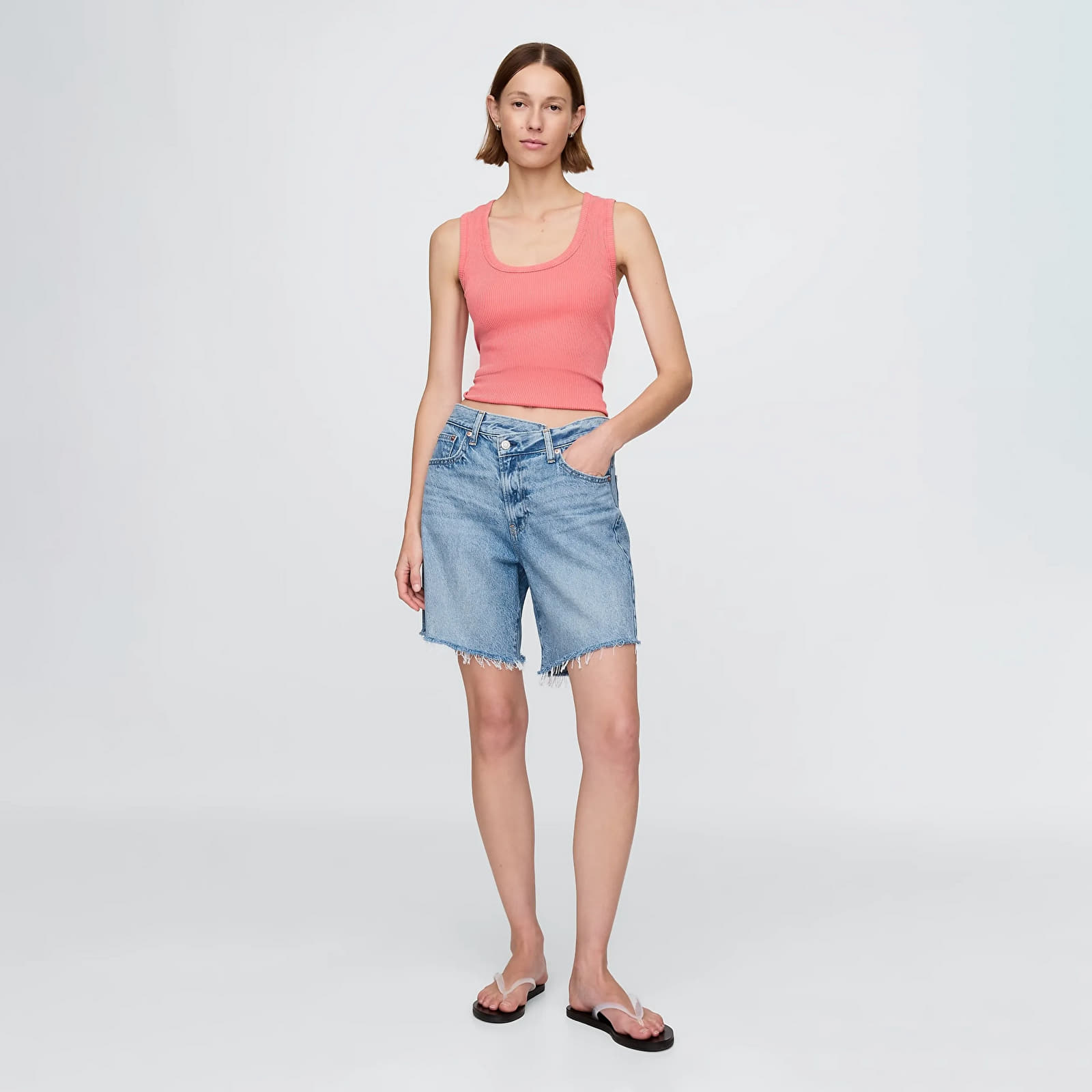 Pantalones cortos de mujer GAP Loose Bermuda Short Crossover Wb Light Indigo