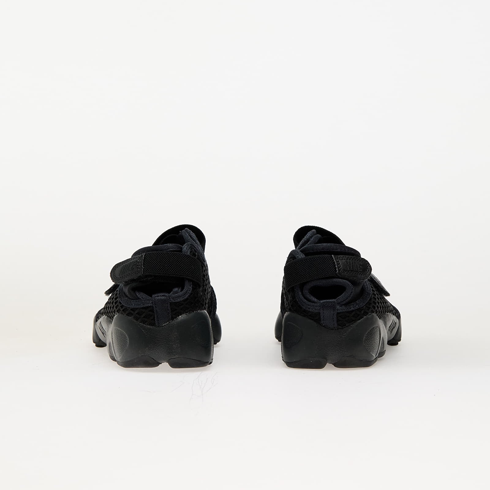 Women's sneakers and shoes Nike W Air Rift Off Noir/ Off Noir