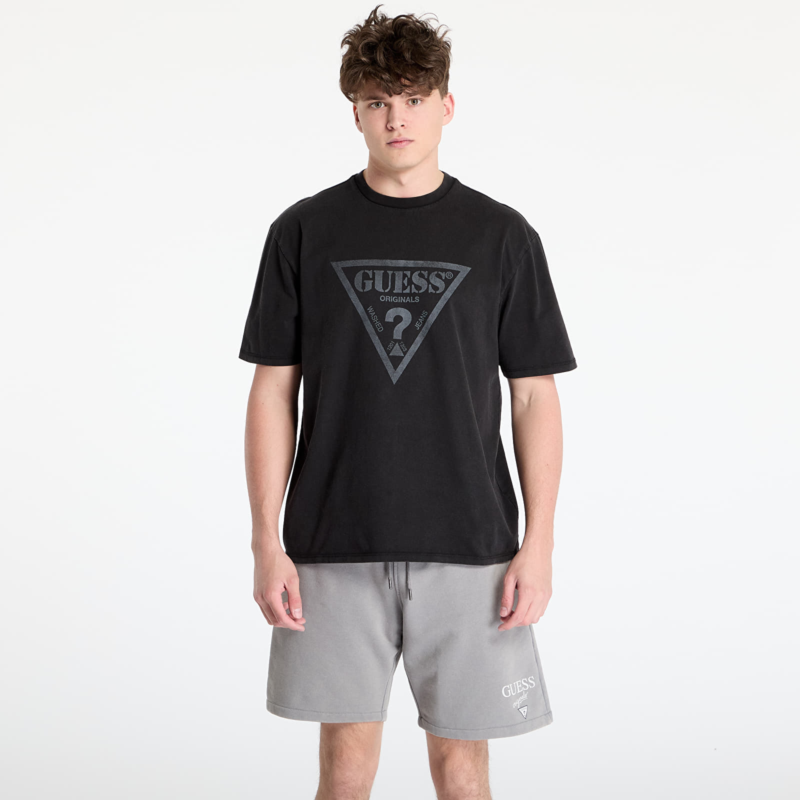 Camisetas GUESS Originals Front Logo T-Shirt Jet Black Multi