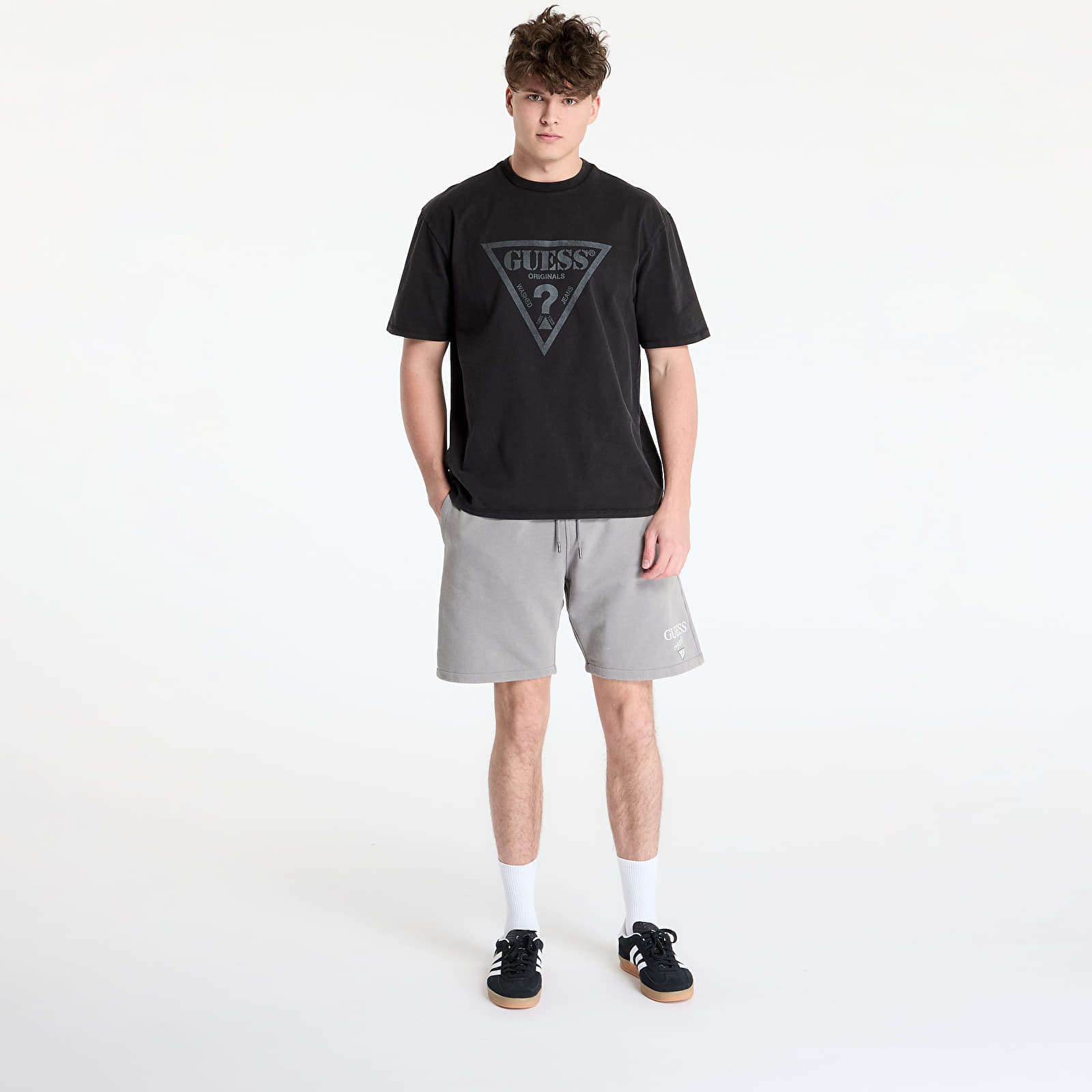 Camisetas GUESS Originals Front Logo T-Shirt Jet Black Multi