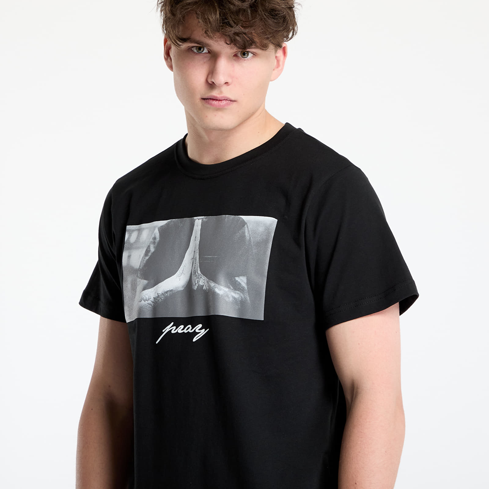 Magliette Urban Classics Pray Black