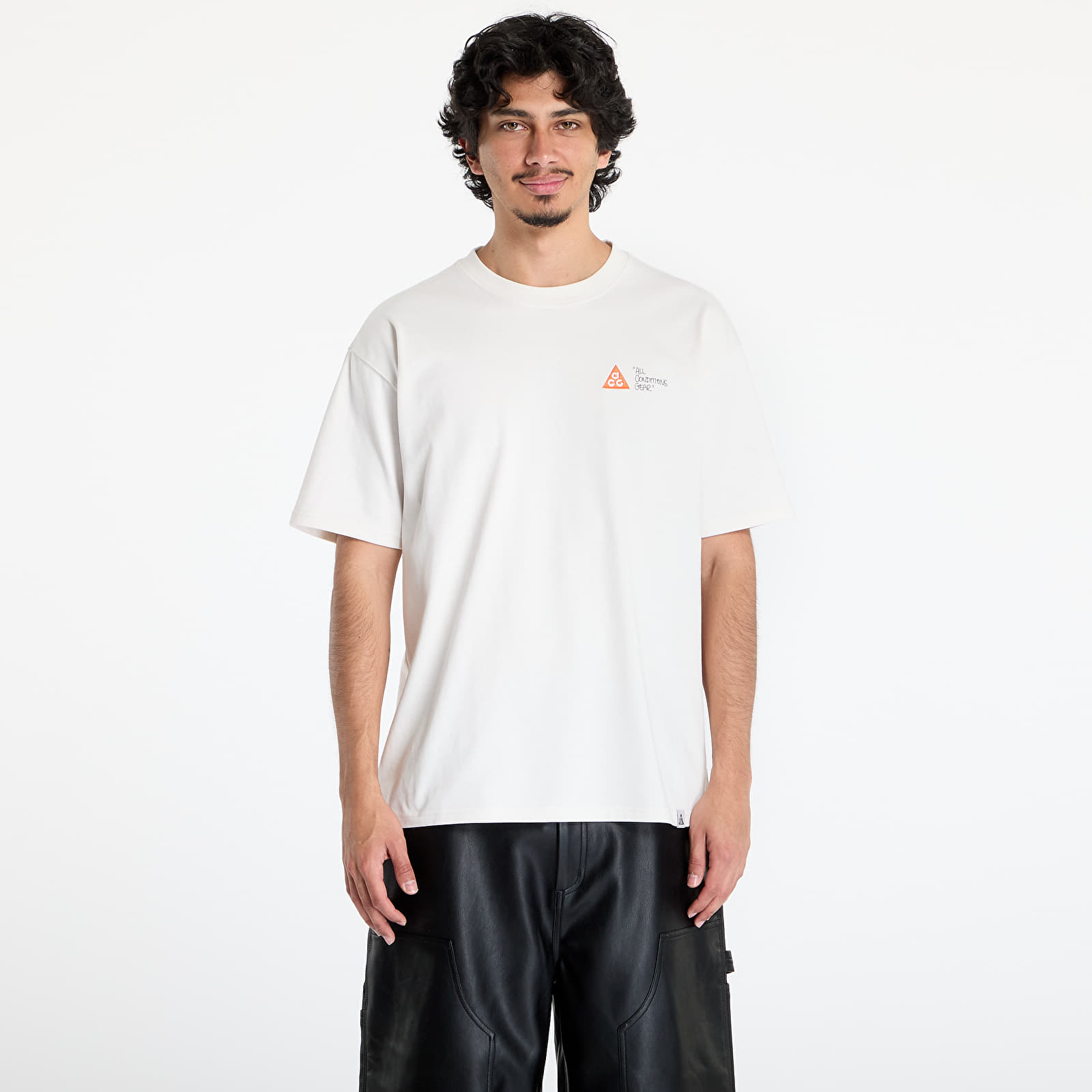 T-shirts för män Nike ACG Men's Dri-FIT T-Shirt Phantom