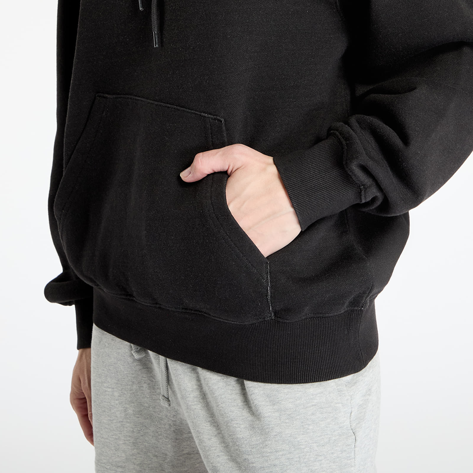 Meeste kampsunid Carhartt WIP Hooded Ingo Sweat UNISEX Black Garment Dyed