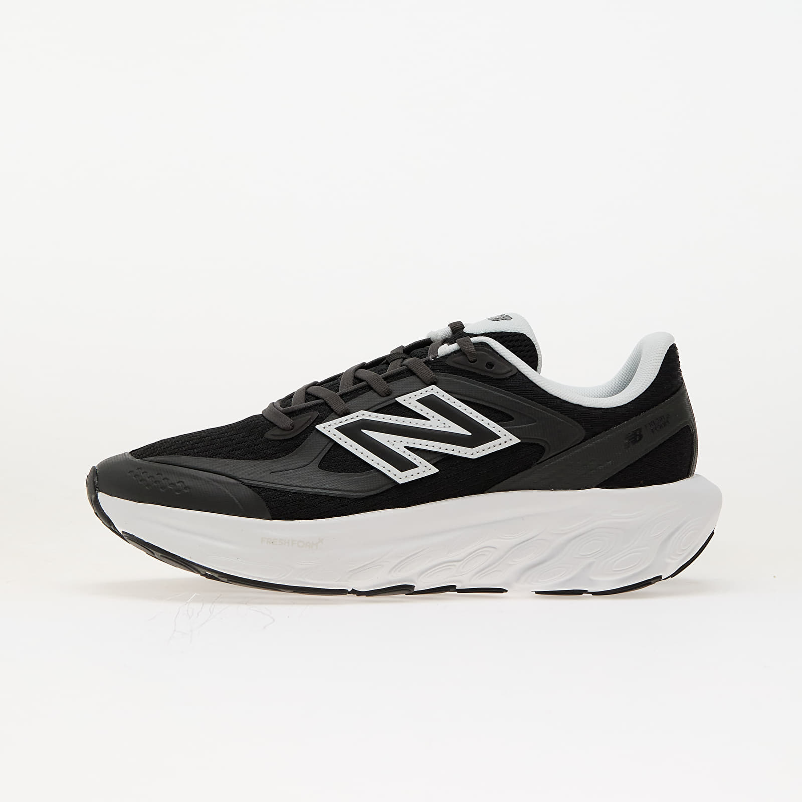 Turnschuhe und Schuhe für Männer New Balance TRN Black/White
