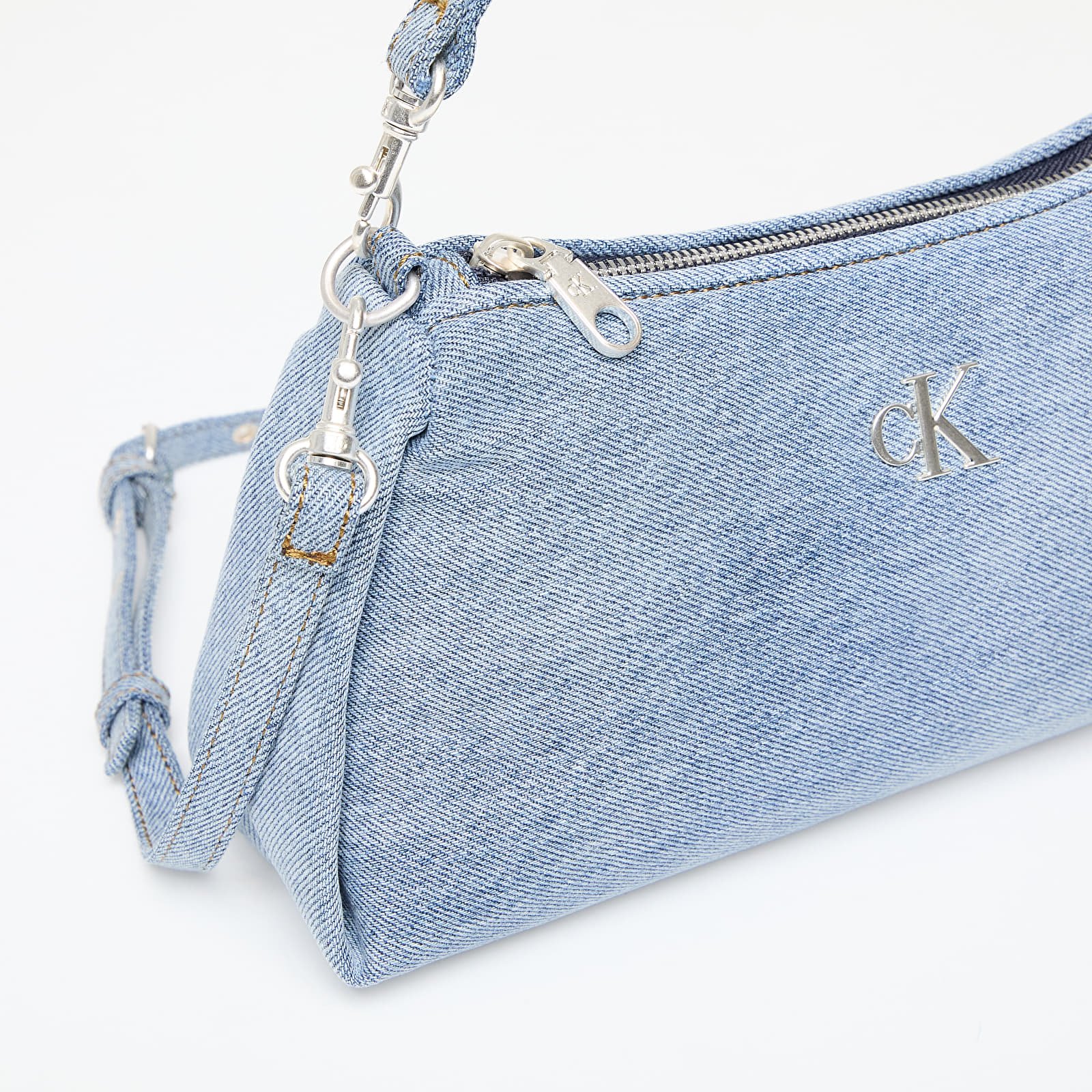 Tašky cez rameno Calvin Klein Jeans Denim Layla Shoulder Bag Denim Blue