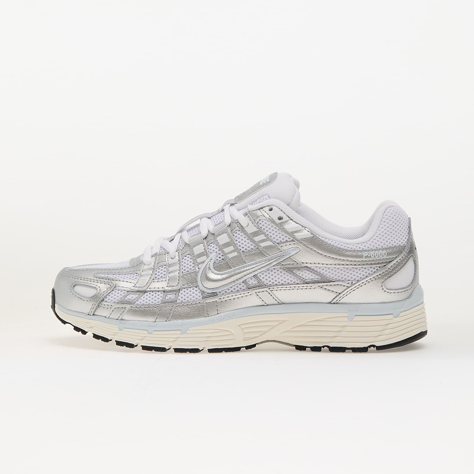 Damesschoenen Nike W P-6000 White/ Metallic Silver-Blue Tint-Sail
