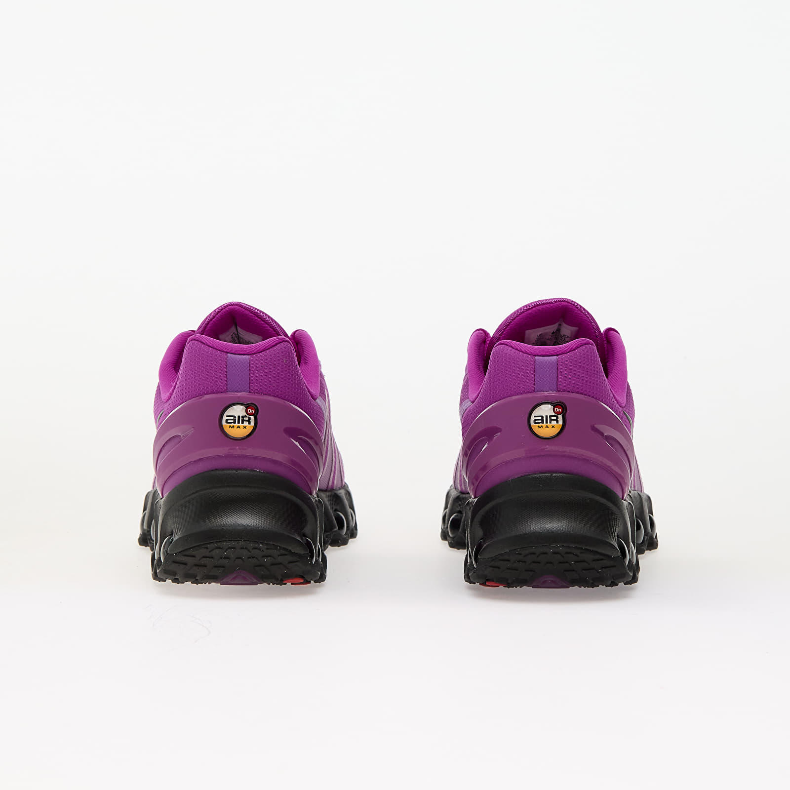 Men's sneakers and shoes Nike Air Max Dn8 Vivid Purple/ Black-Vivid Purple-Black