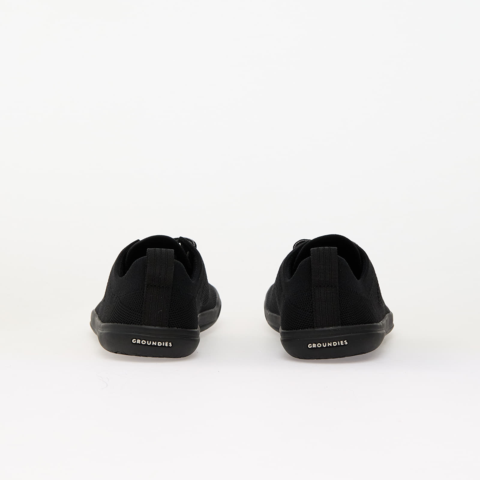 Naiste tossud ja kingad Groundies Active Knit Women Black