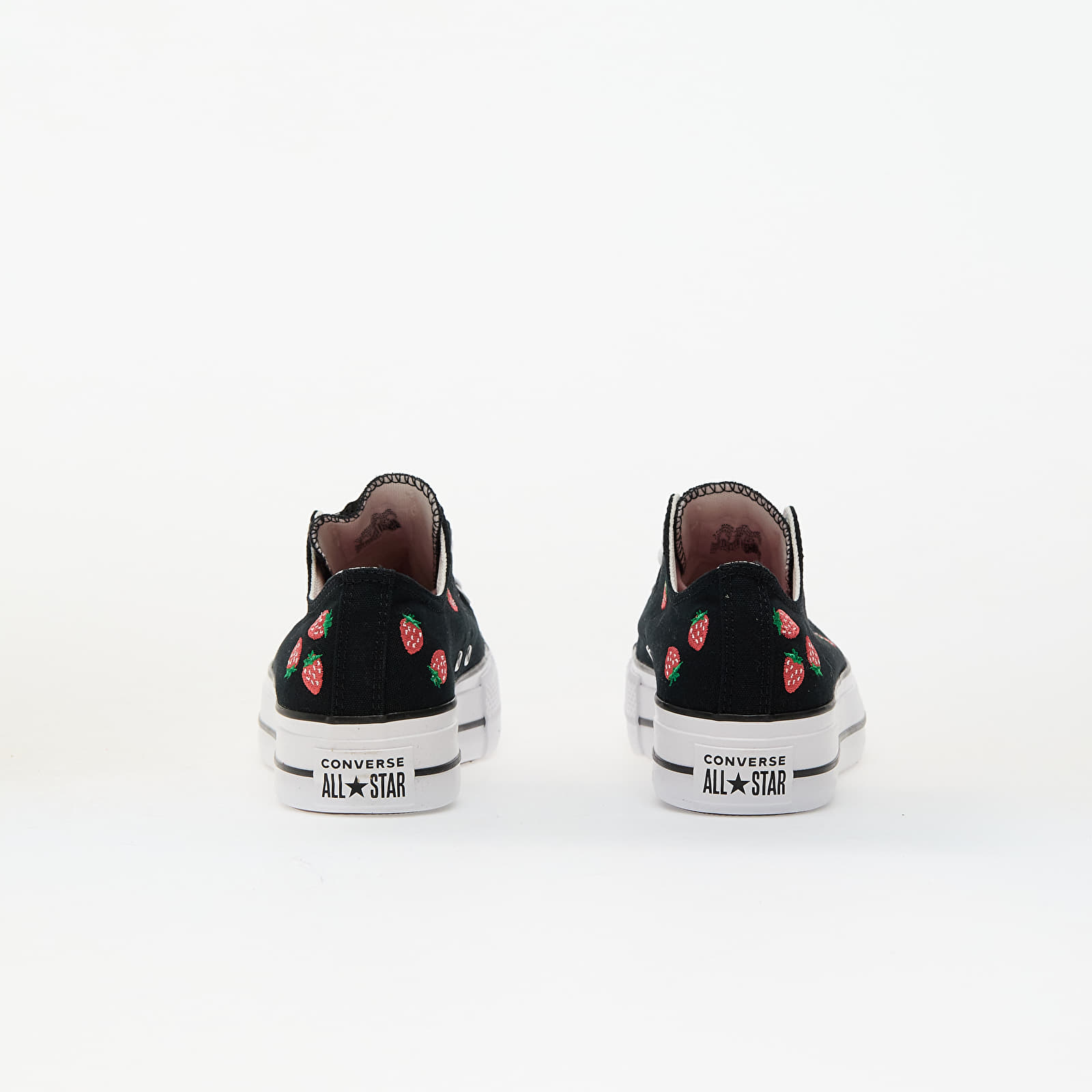 Women's sneakers and shoes Chuck Taylor All Star Lift Black/ Soft Red/ White